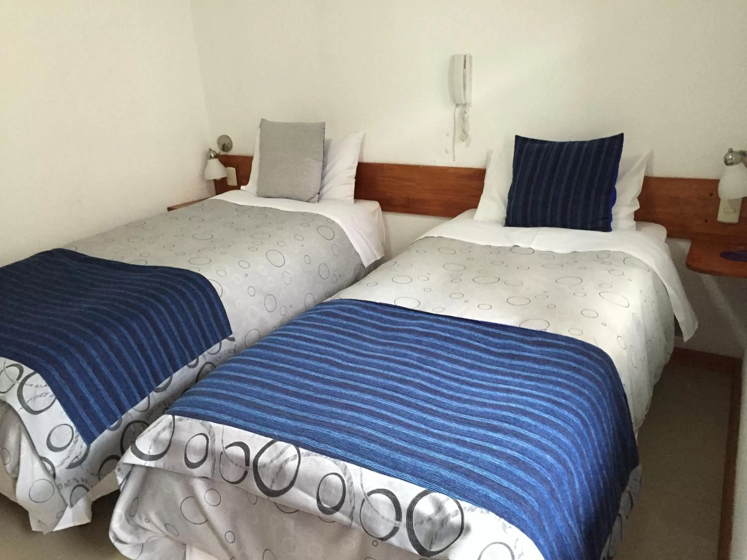 Twin Room in Hotel Esmeralda