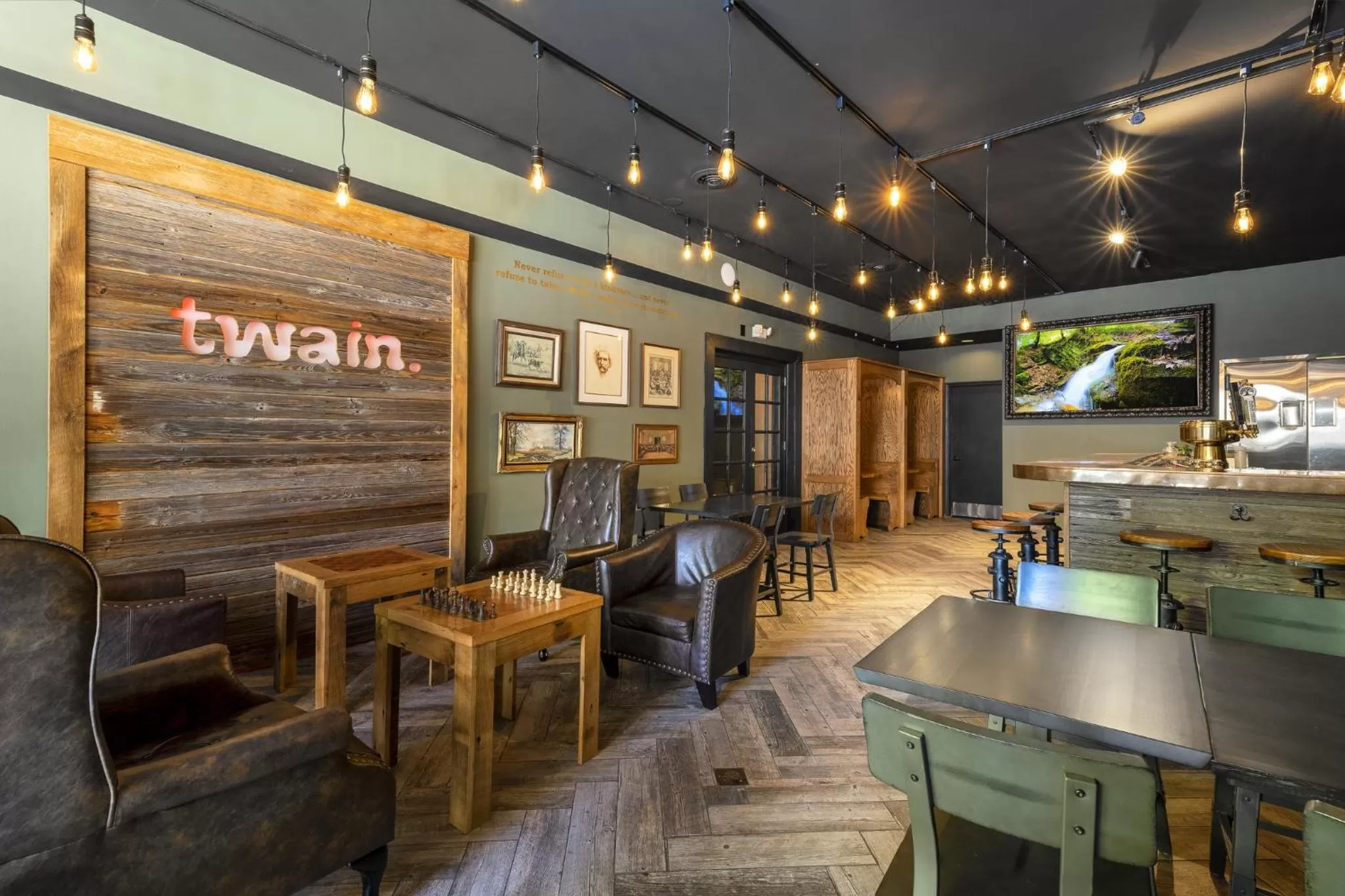 Restaurant/places to eat in voco The Tiger Hotel, Columbia, MO by IHG