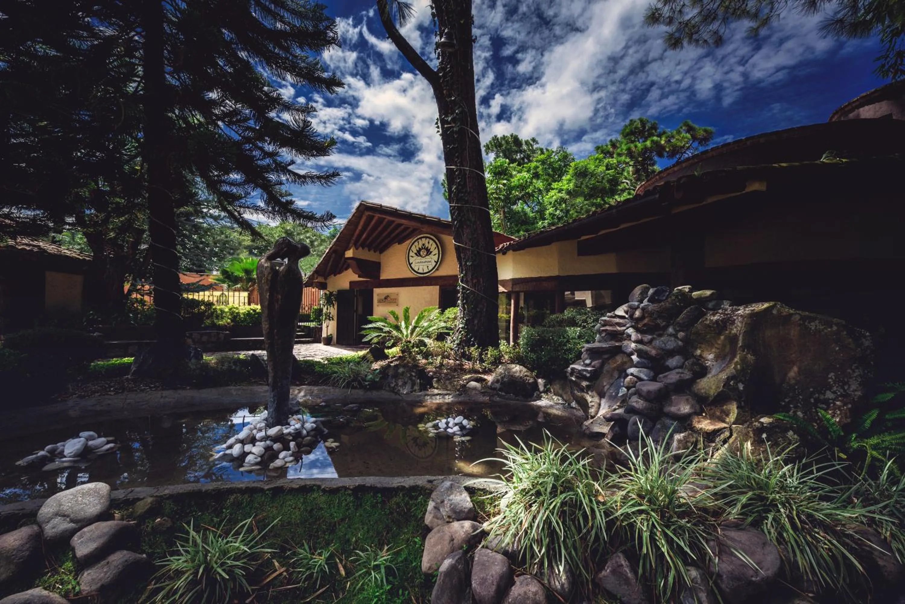 Facade/entrance in Loto Azul Resort & Spa