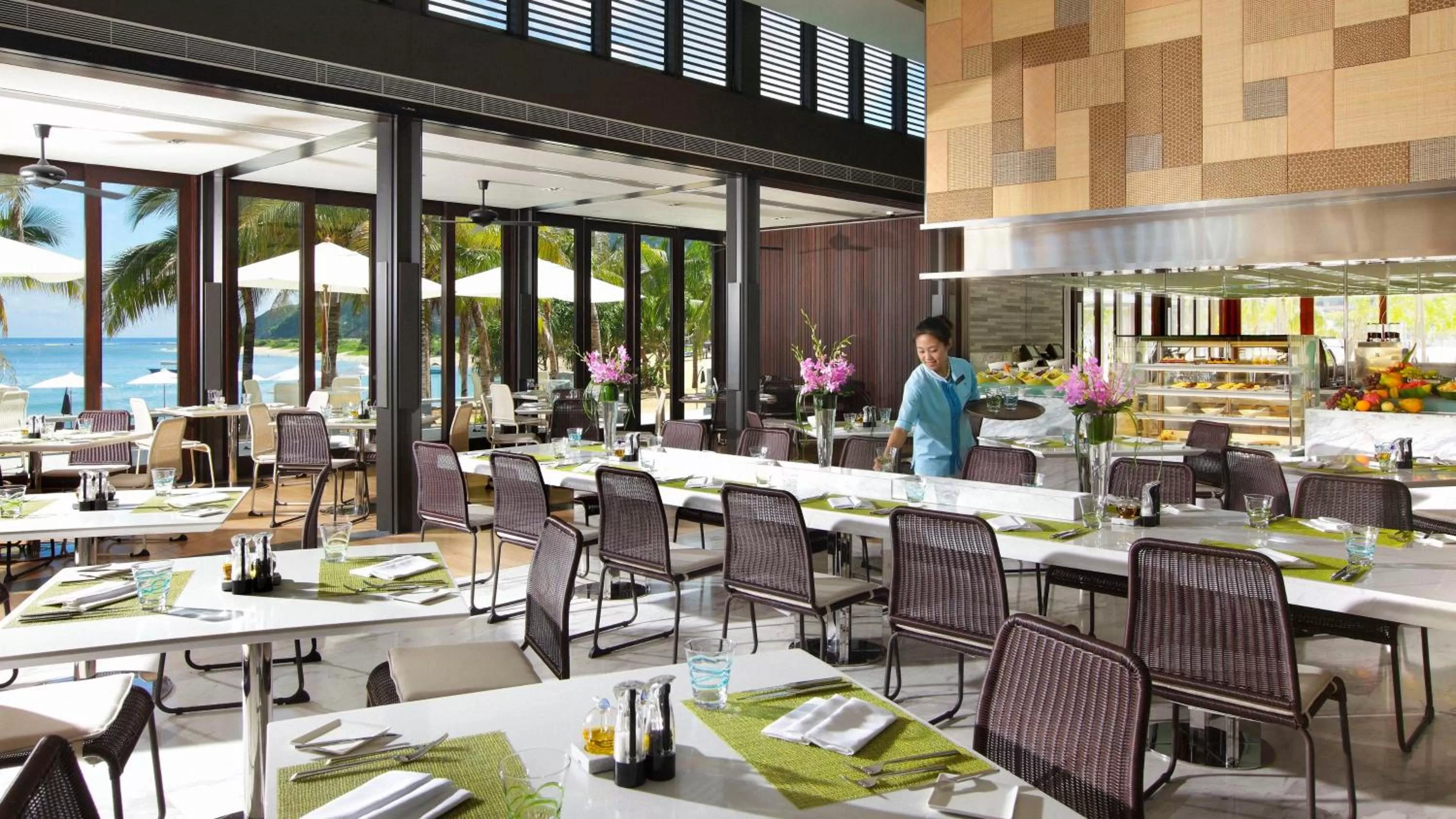 Restaurant/places to eat in InterContinental Sanya Resort by IHG