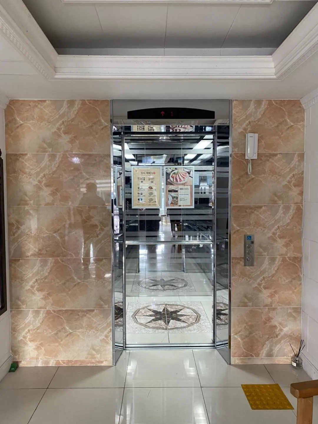 Property building in Jungmun Resort Jeju