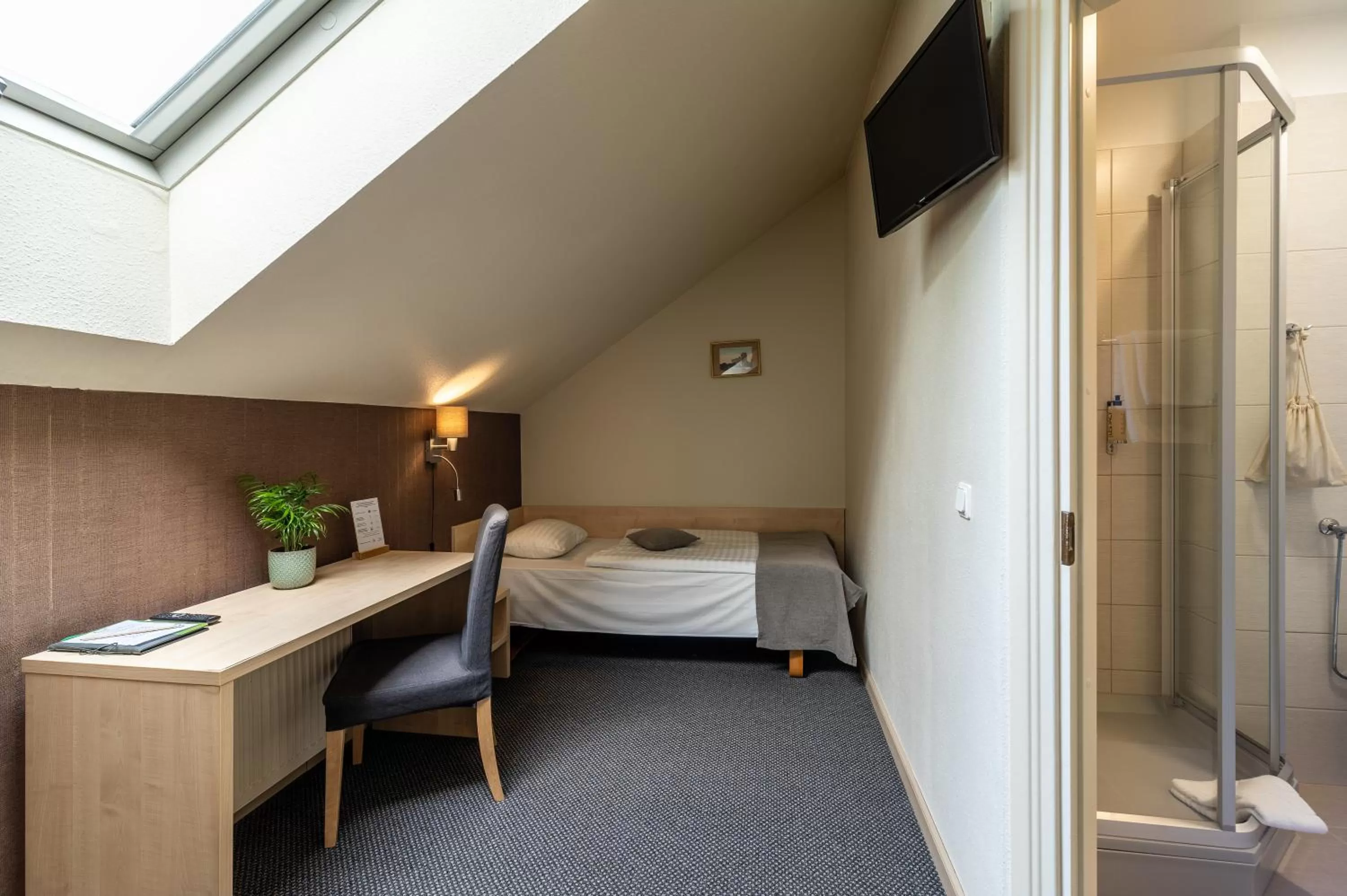 Photo of the whole room, Bed in Hotel Sigulda