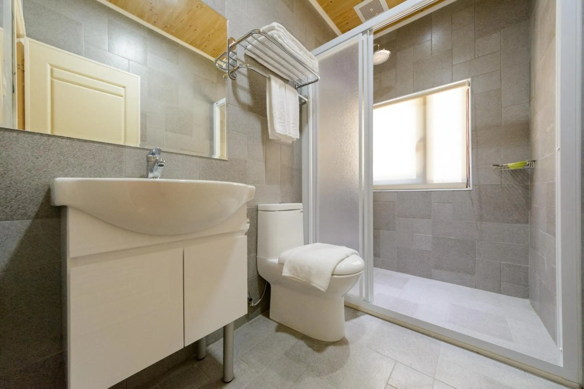 Decorative detail, Bathroom in Jack House Hotel