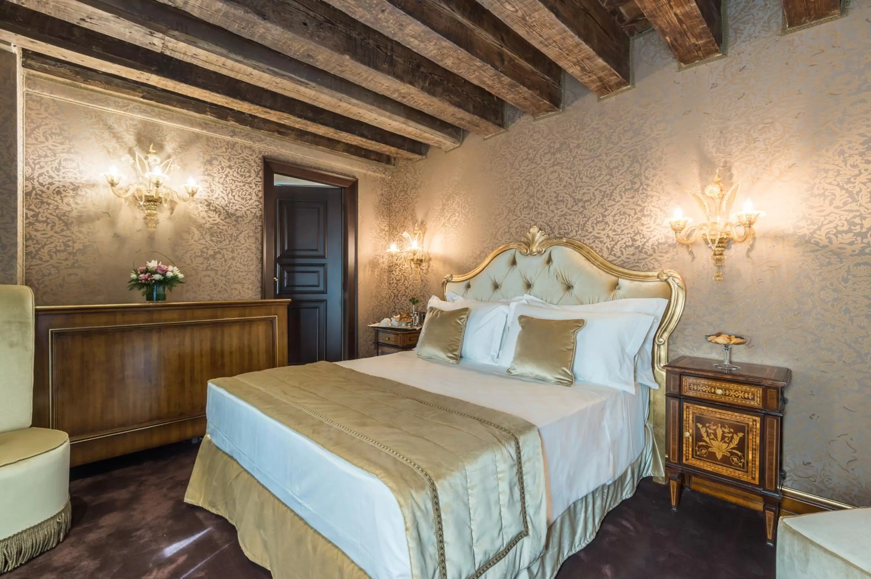 Classic Double or Twin Room in Hotel Nani Mocenigo Palace