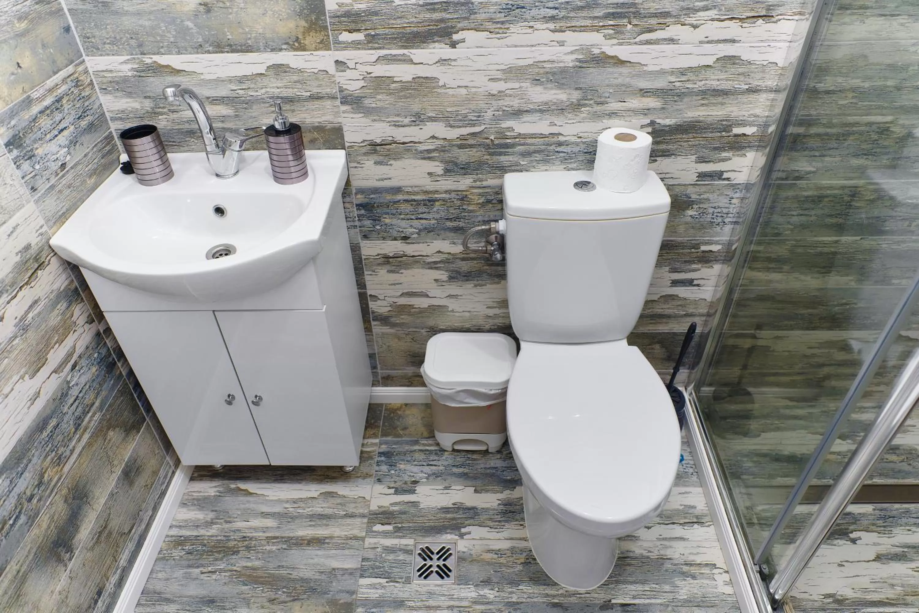 Shower in Bella House Apartaments