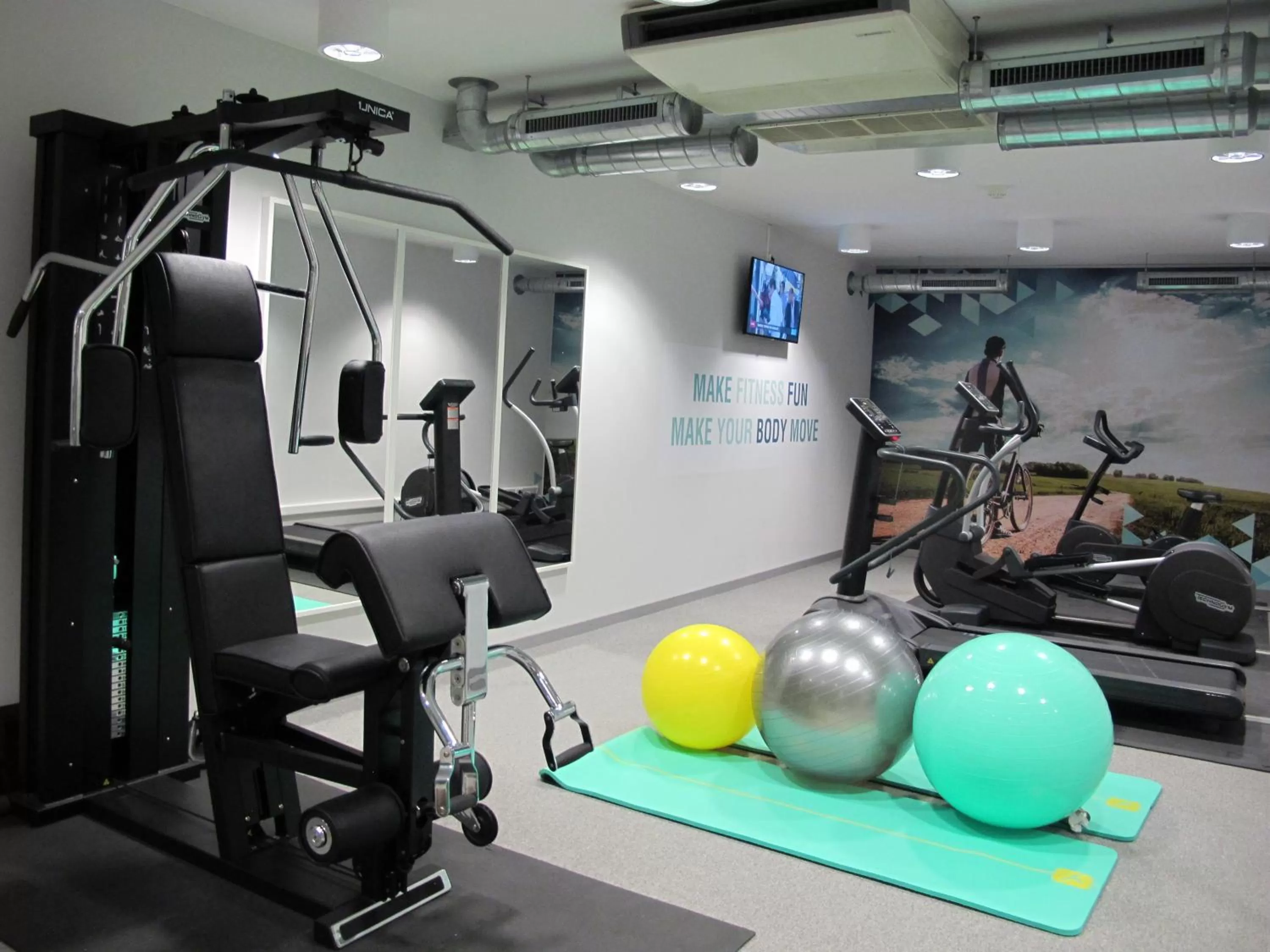 Fitness centre/facilities in BEST WESTERN Hotel Brussels South