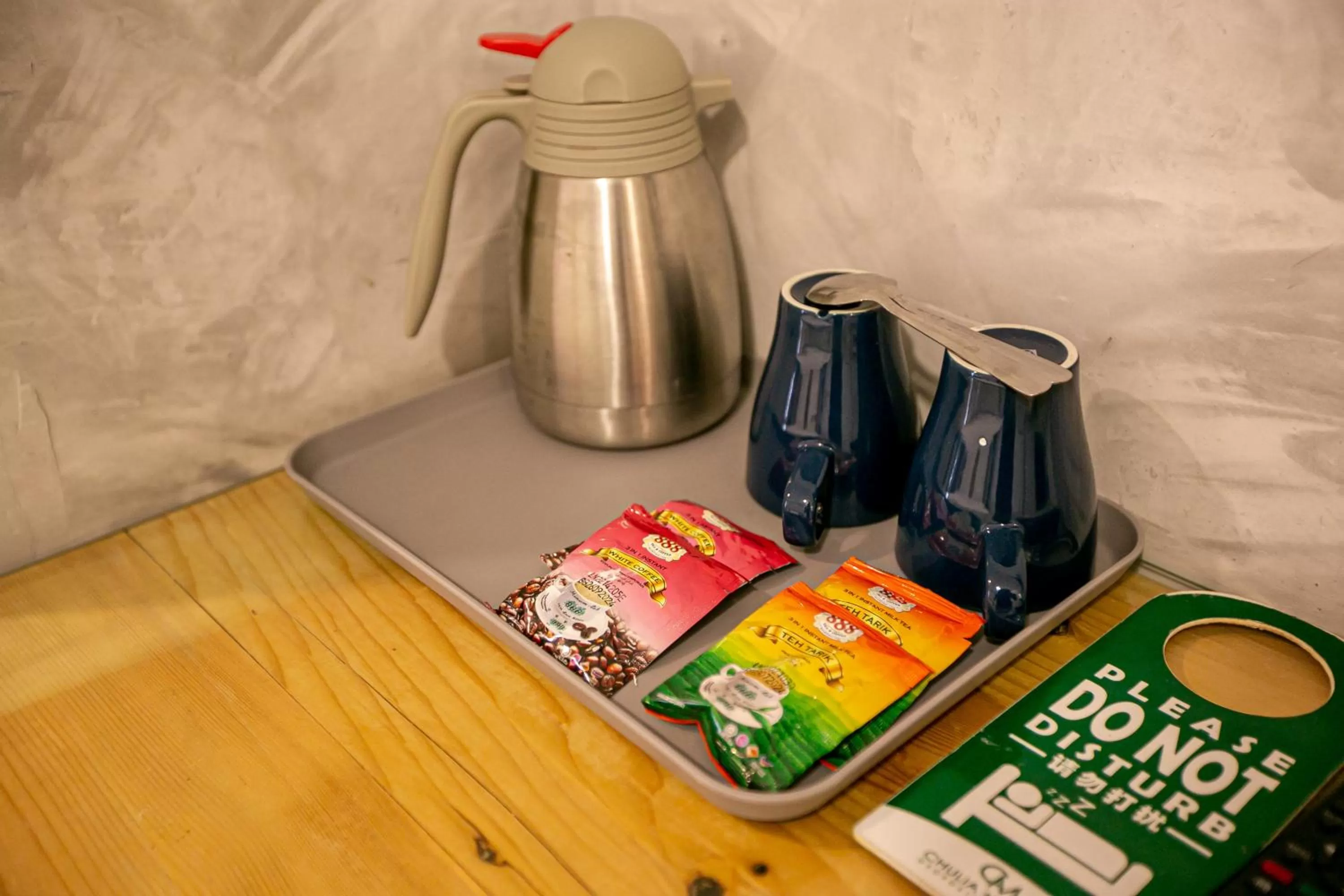 Coffee/tea facilities in Chulia Mansion