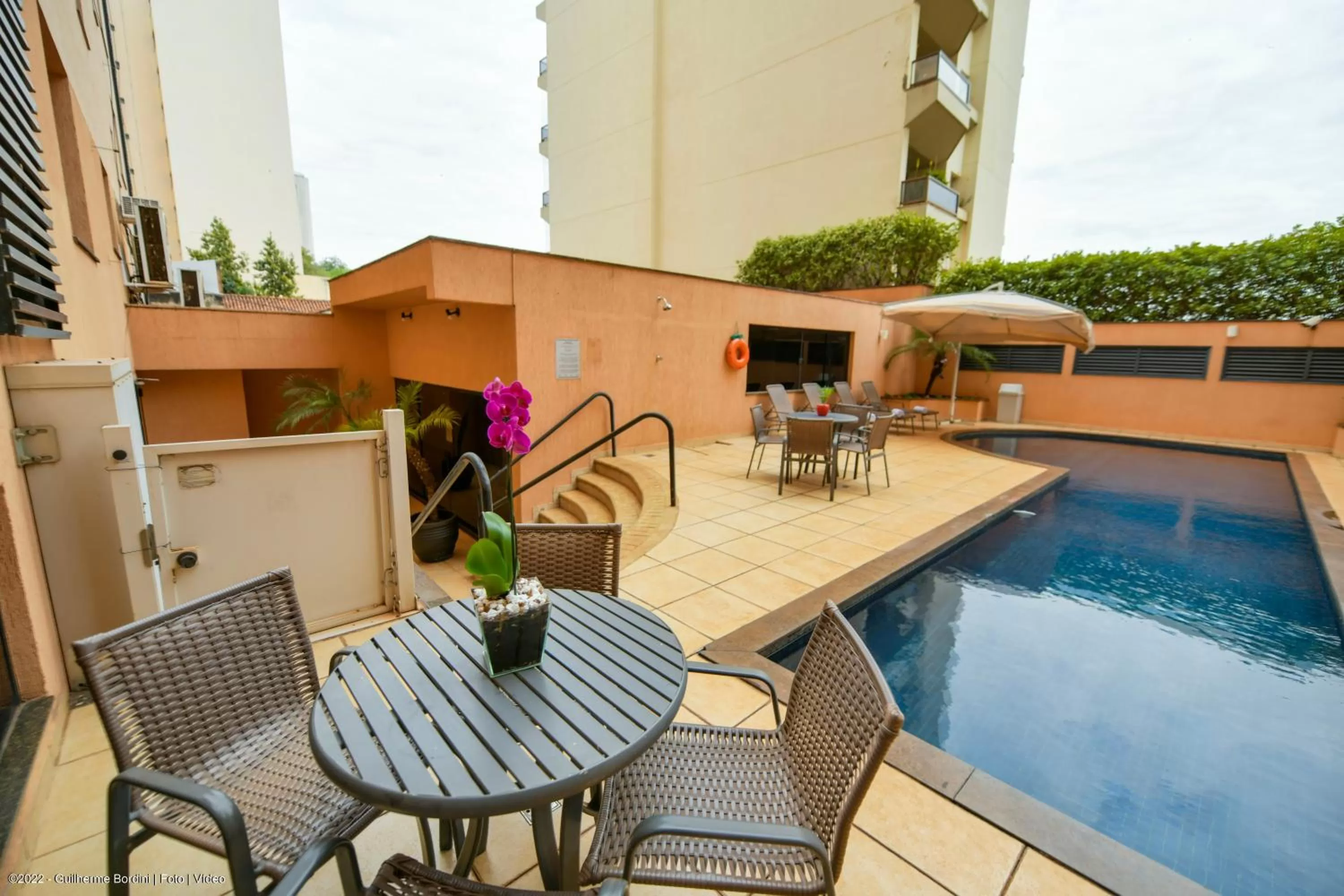 Swimming pool in Nobile Inn Executive Ribeirao Preto