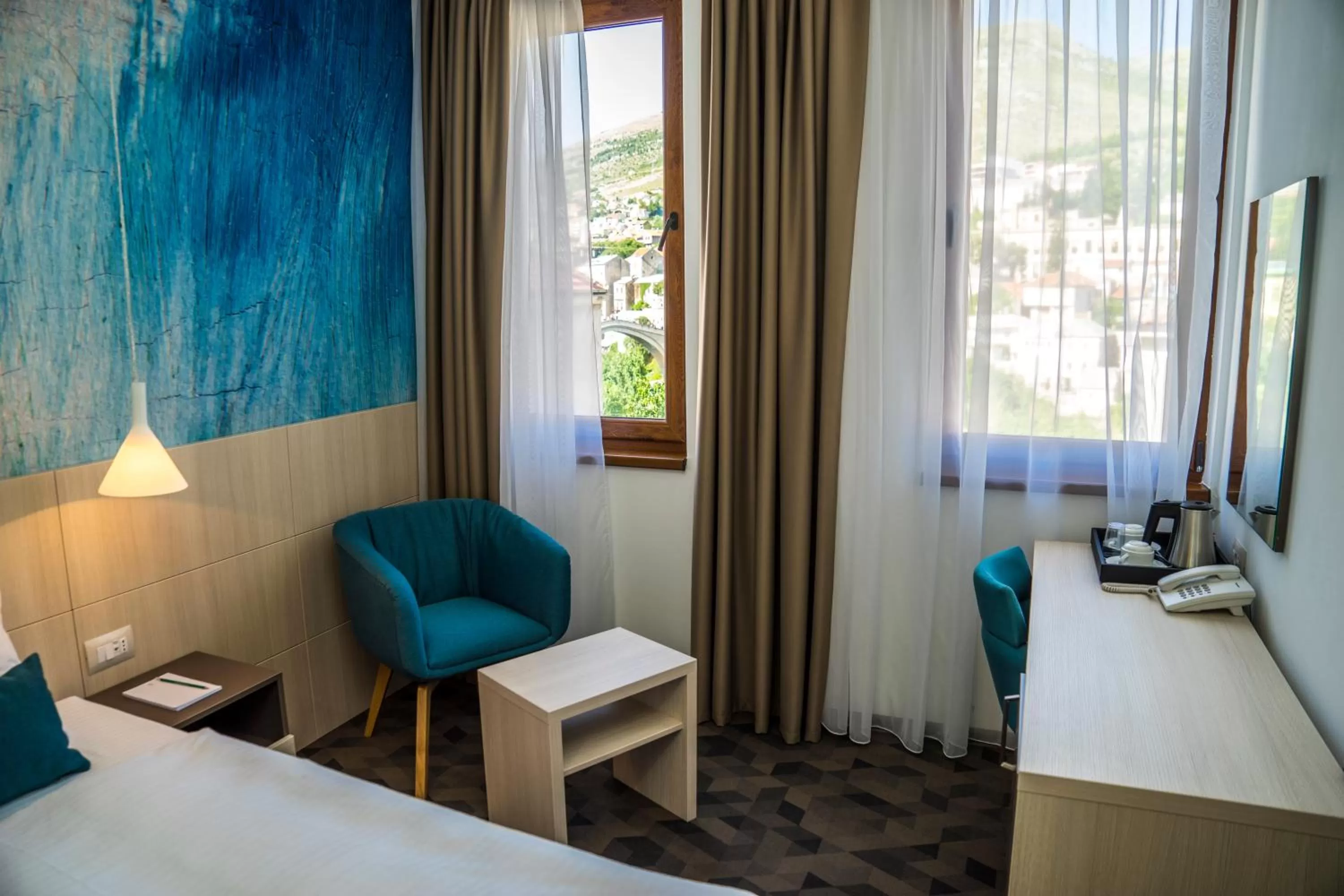 Neighbourhood, Bed in Hotel Kapetanovina