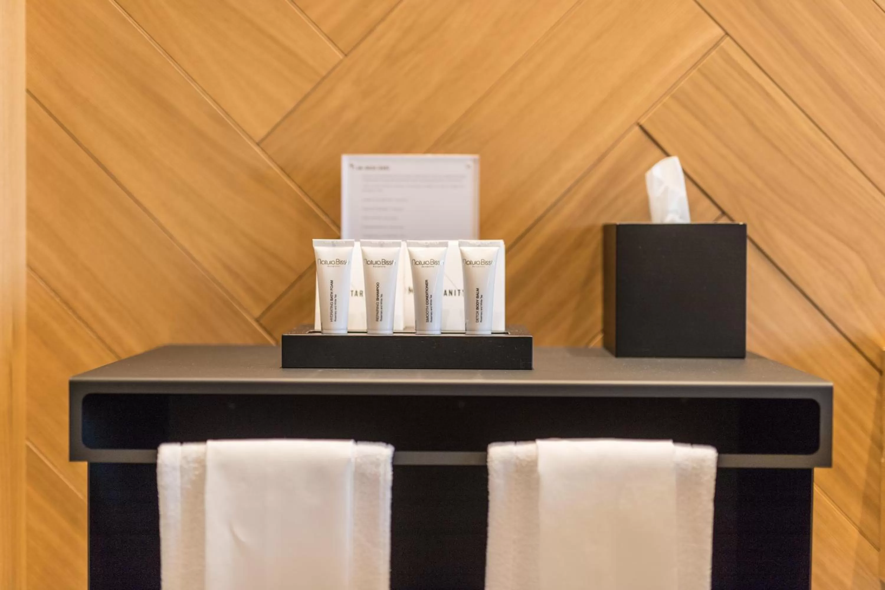 Bathroom in Grand Hyatt Barcelona