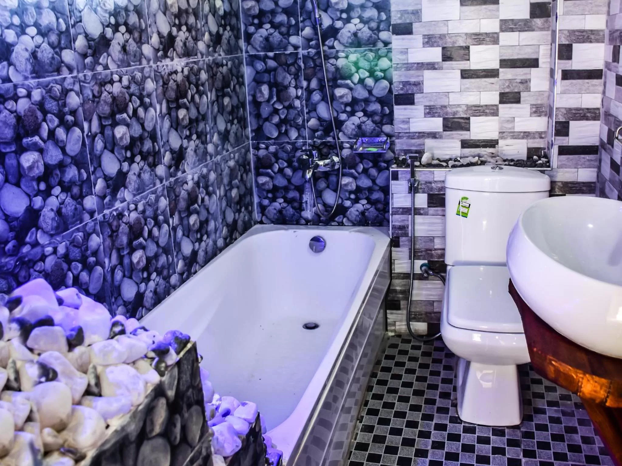 Bathroom in Ornateview Hotel