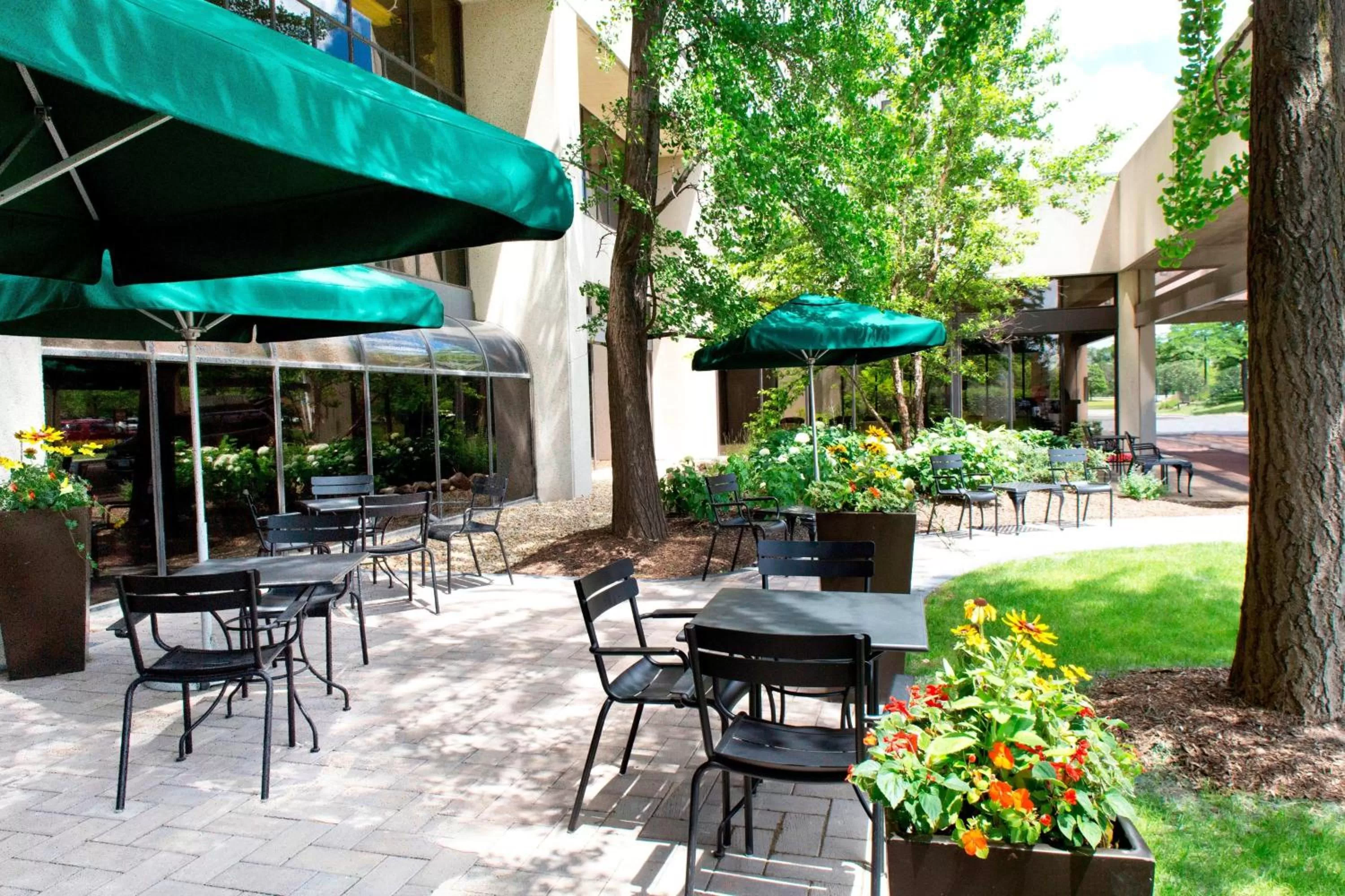 Restaurant/places to eat in The Westin O'Hare