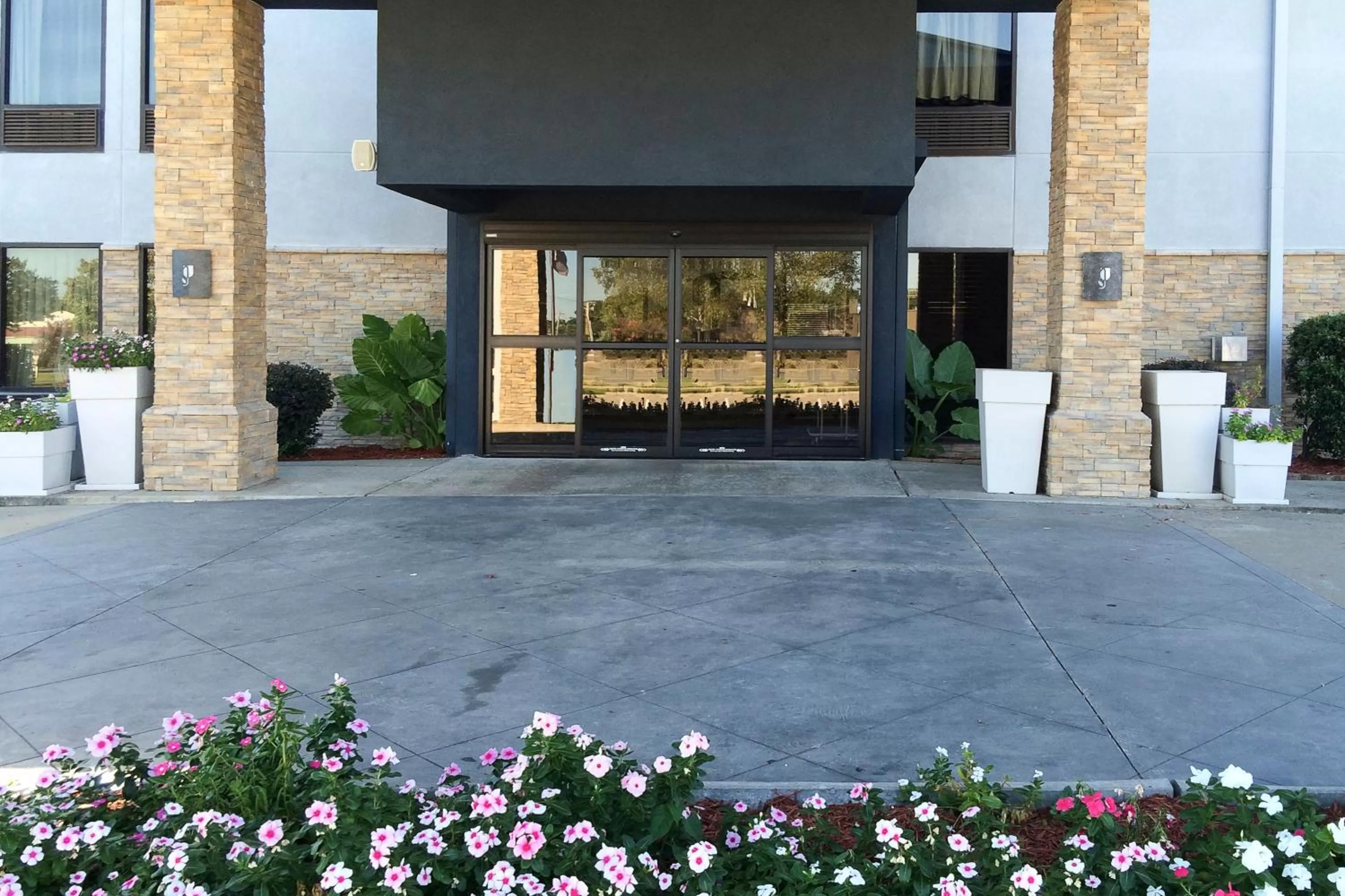 Facade/entrance in Country Inn & Suites by Radisson, Bryant Little Rock , AR