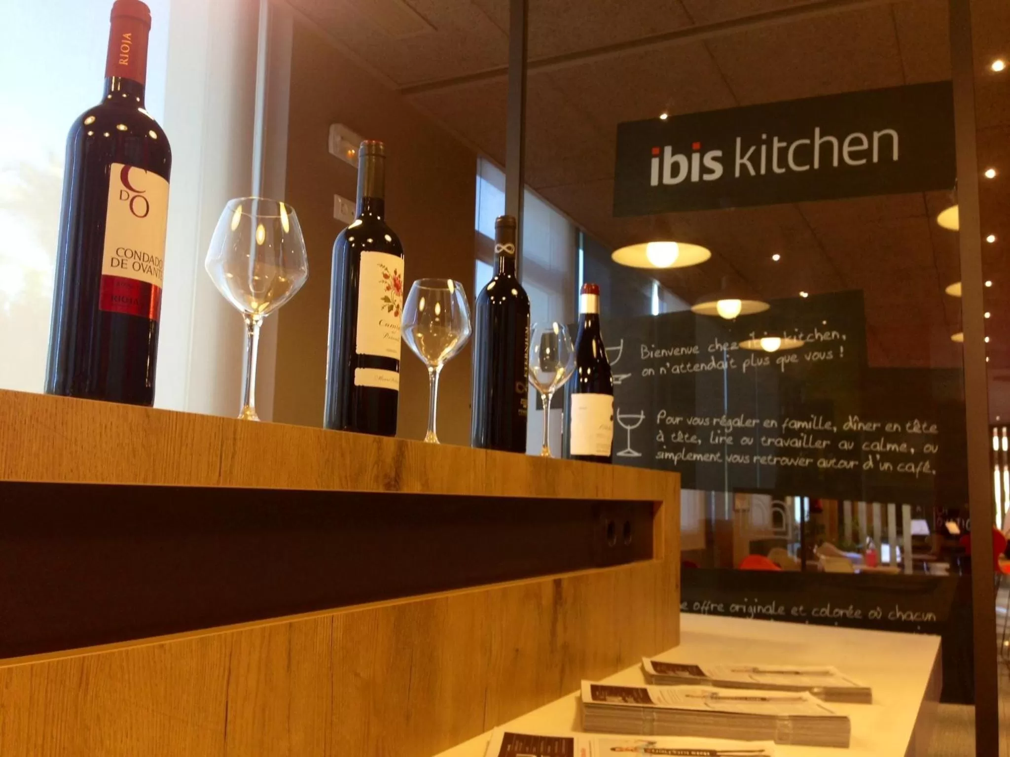 Restaurant/places to eat in Ibis Sevilla