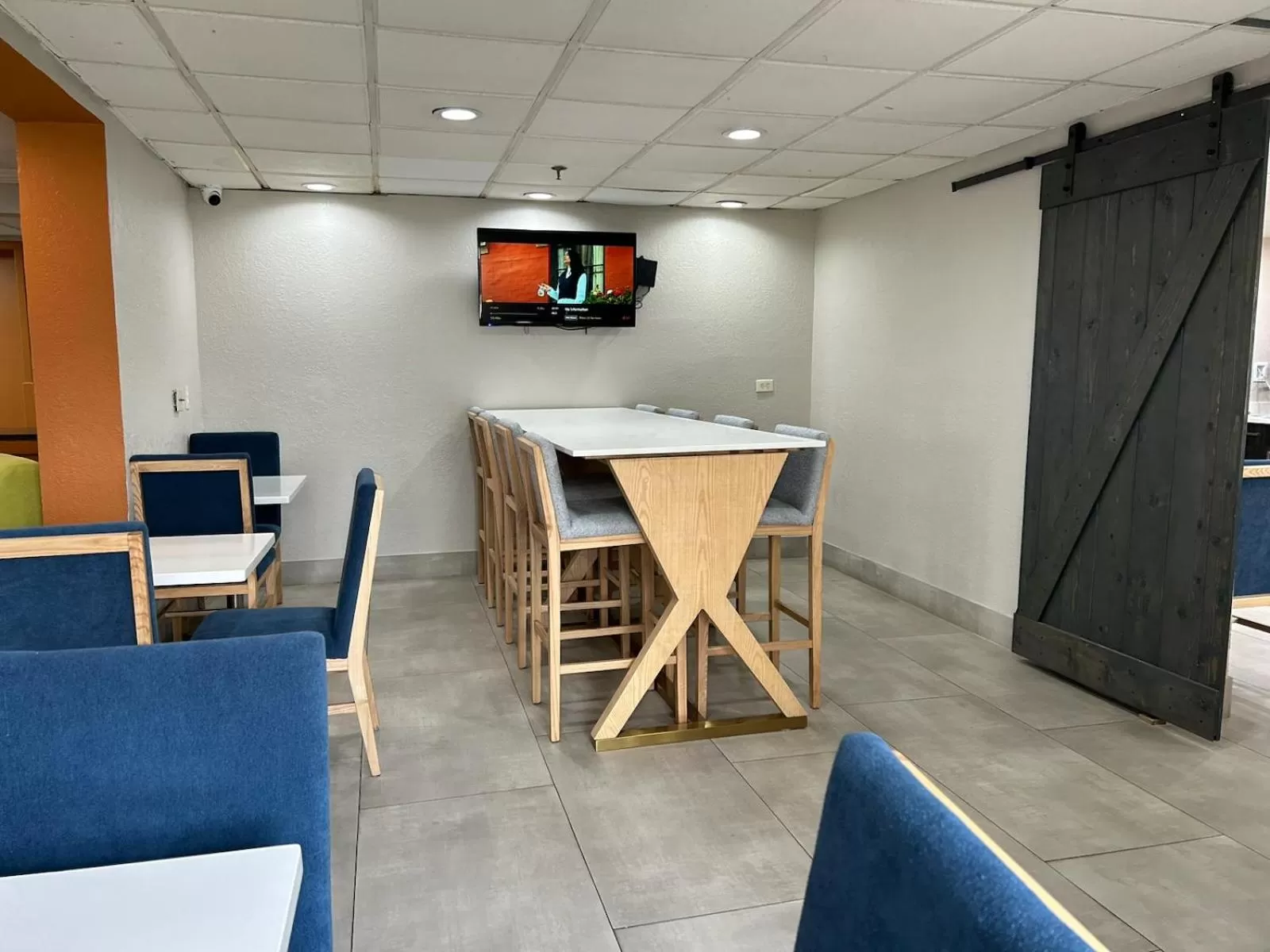 Breakfast in La Quinta by Wyndham Orlando South