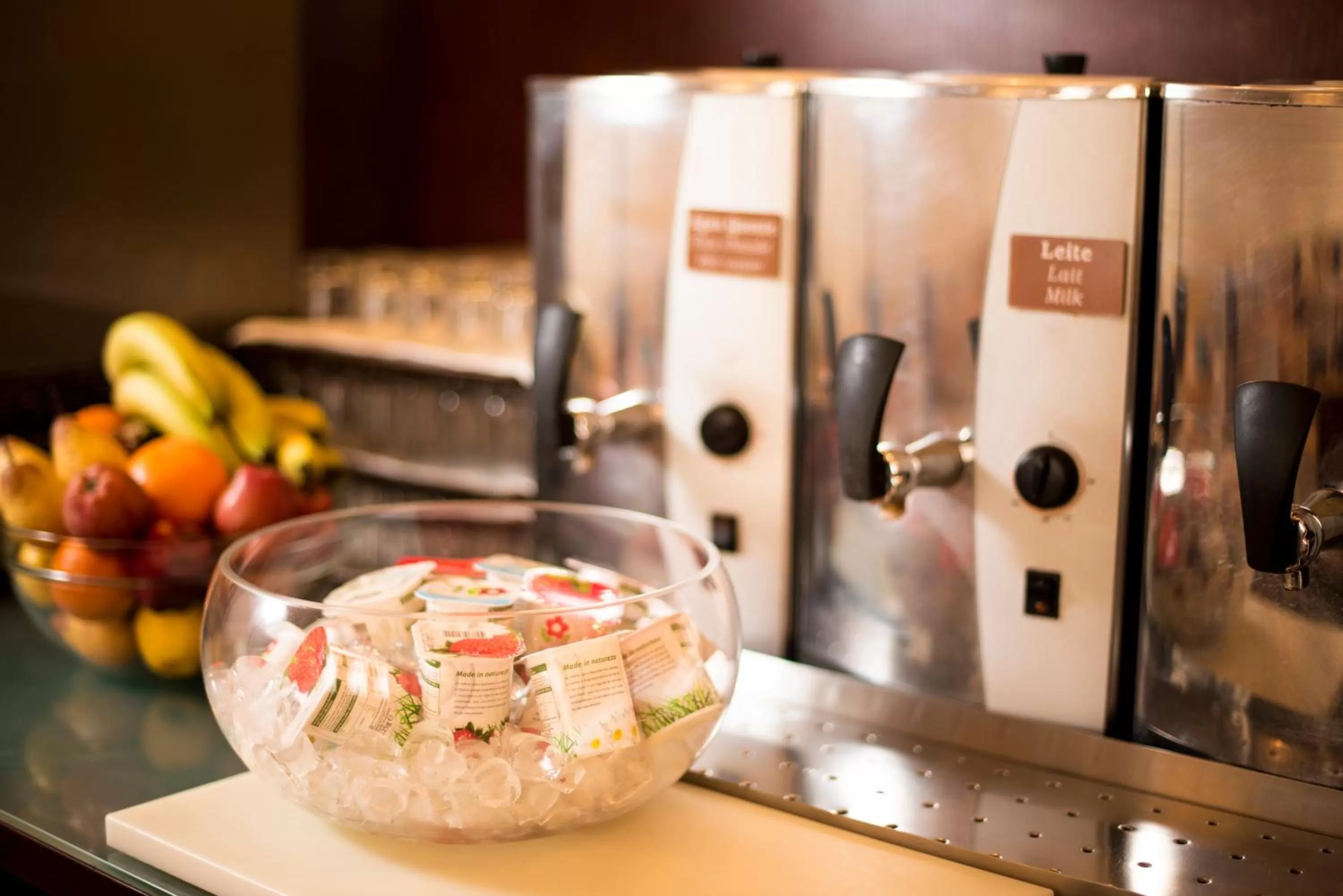 Food and drinks in Hotel Aliados