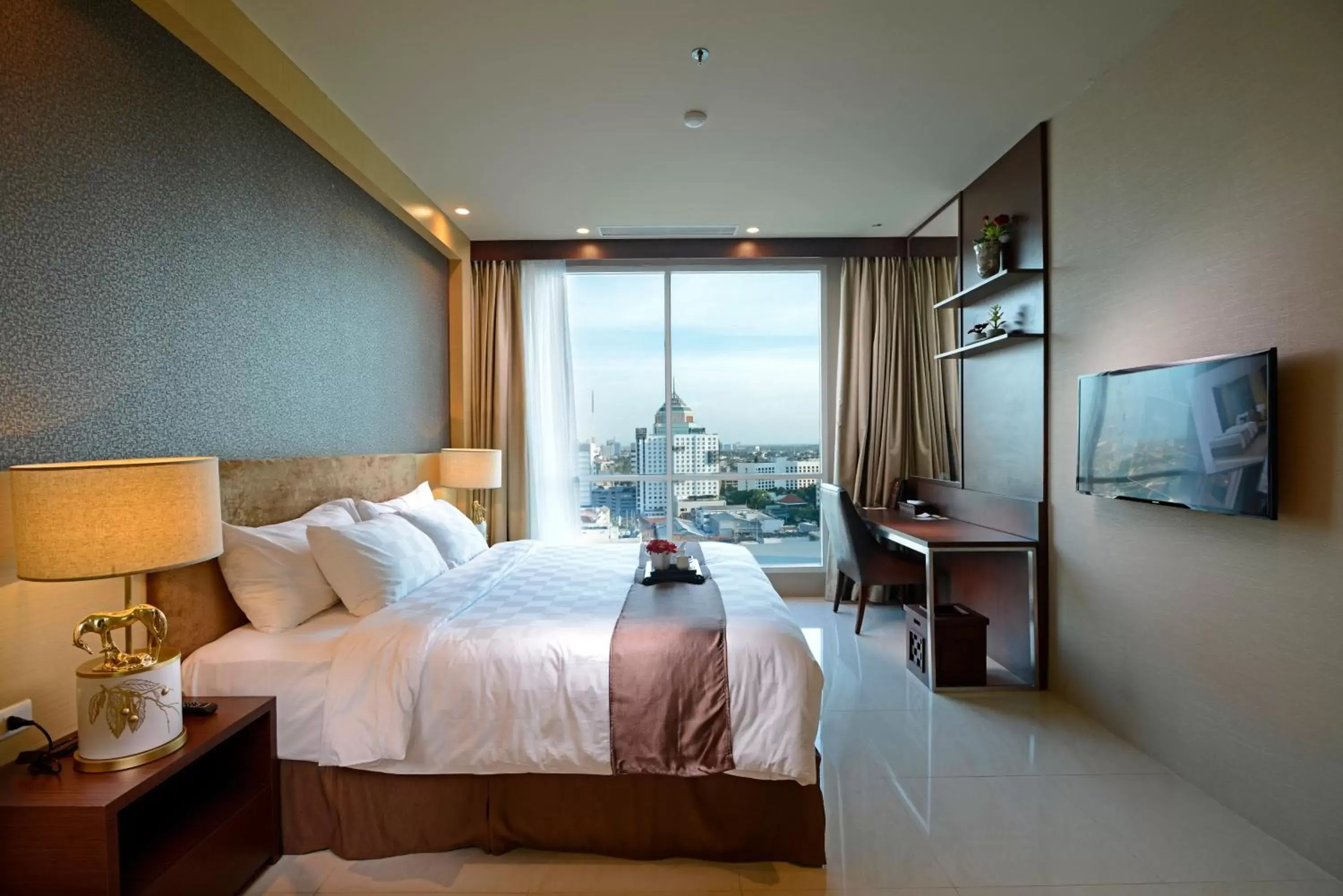 Suite Room in Aria Centra Surabaya Suite Room in Aria Centra Surabaya