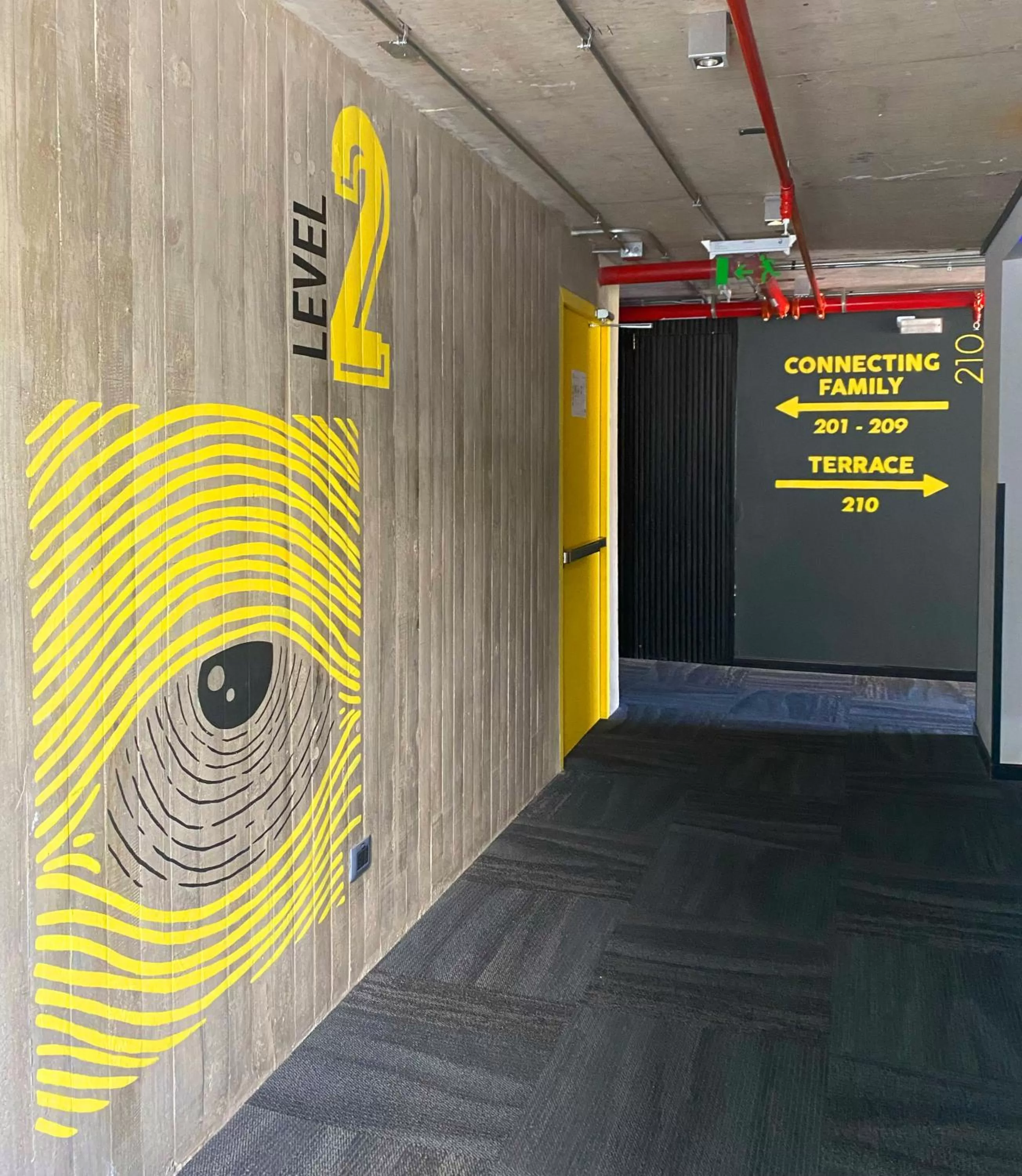 Property building in hUB Providencia