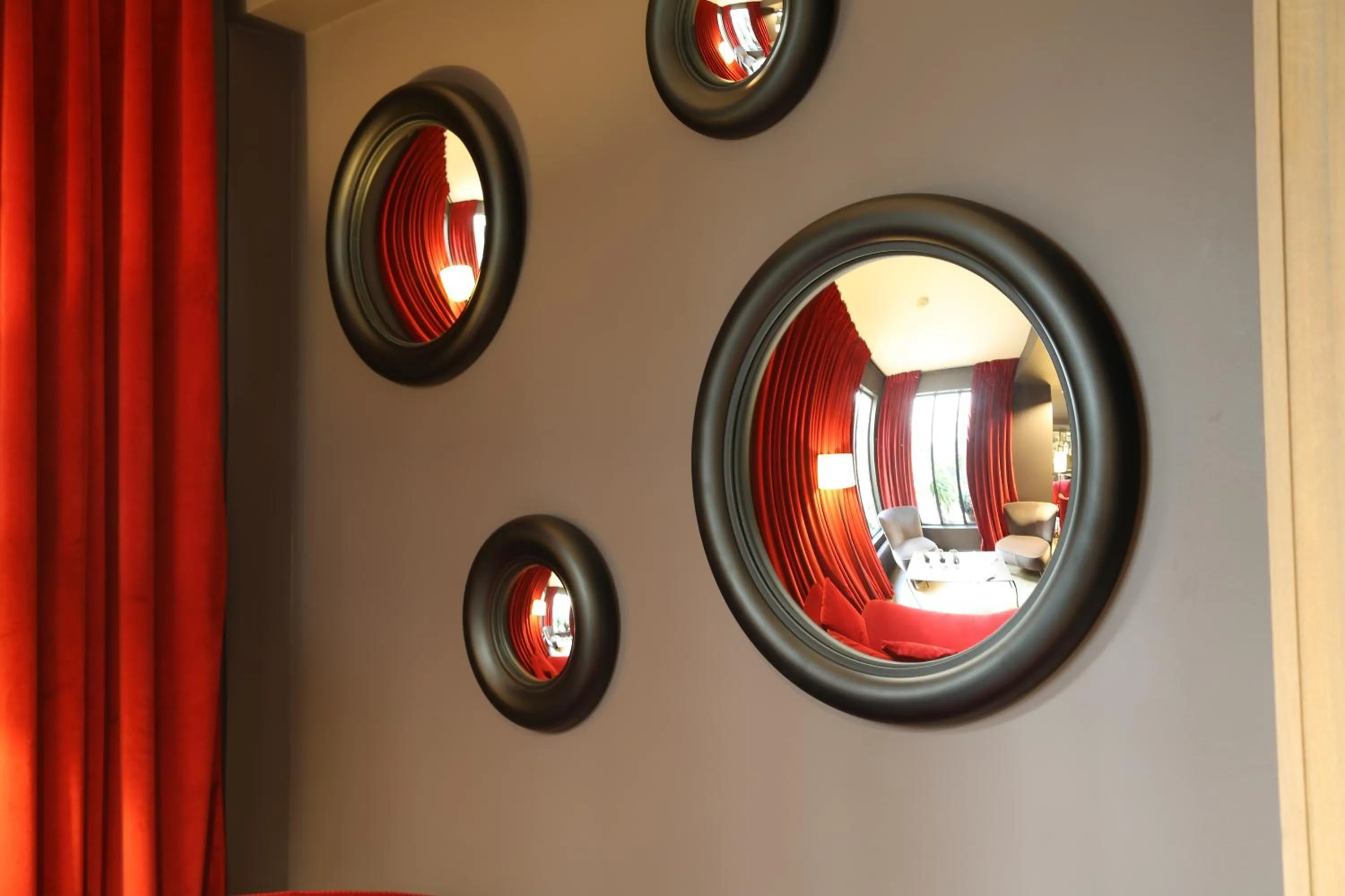 Lounge or bar in Hôtel Molière