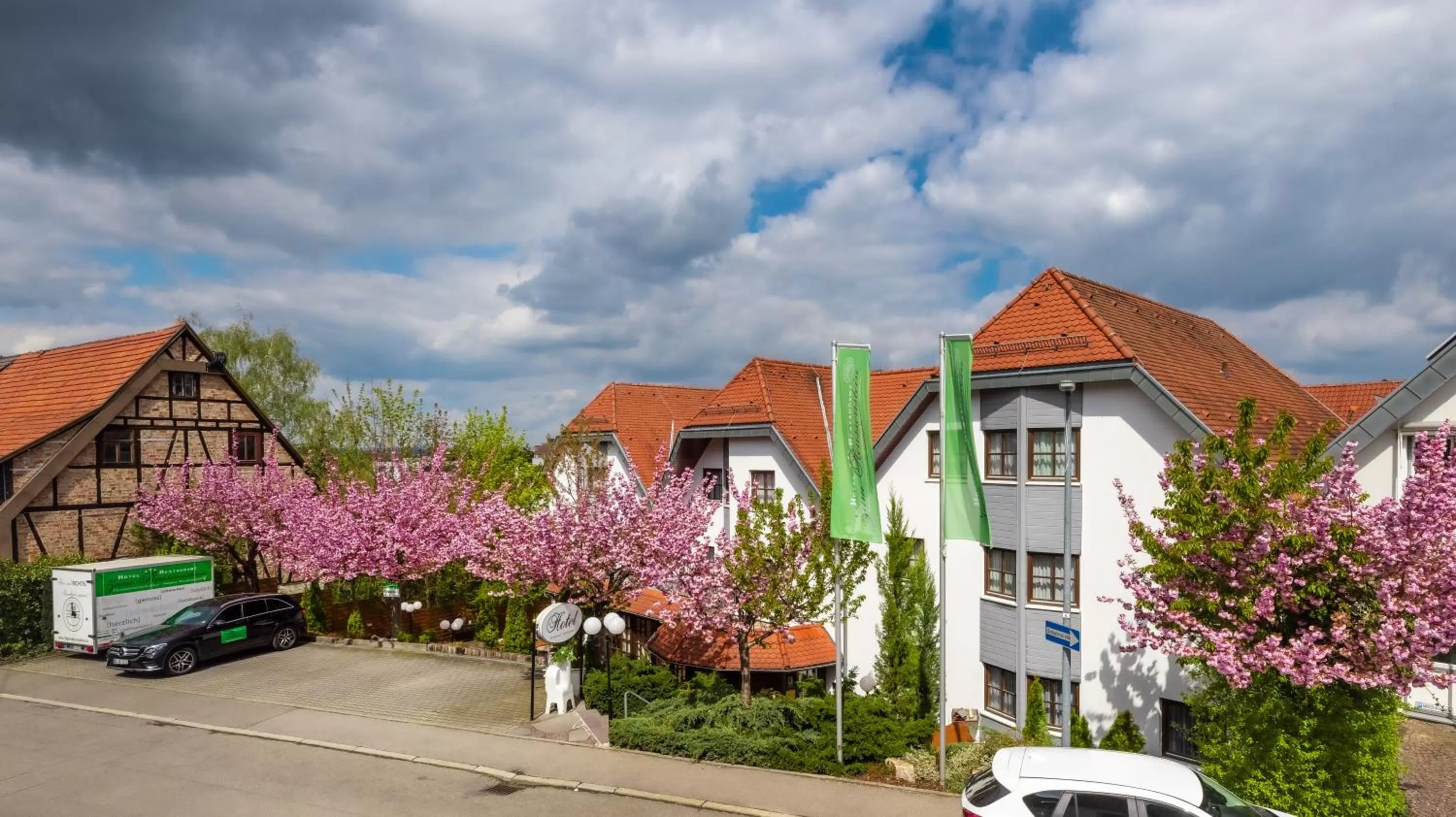 Property building in Hotel & Restaurant Zum Reussenstein