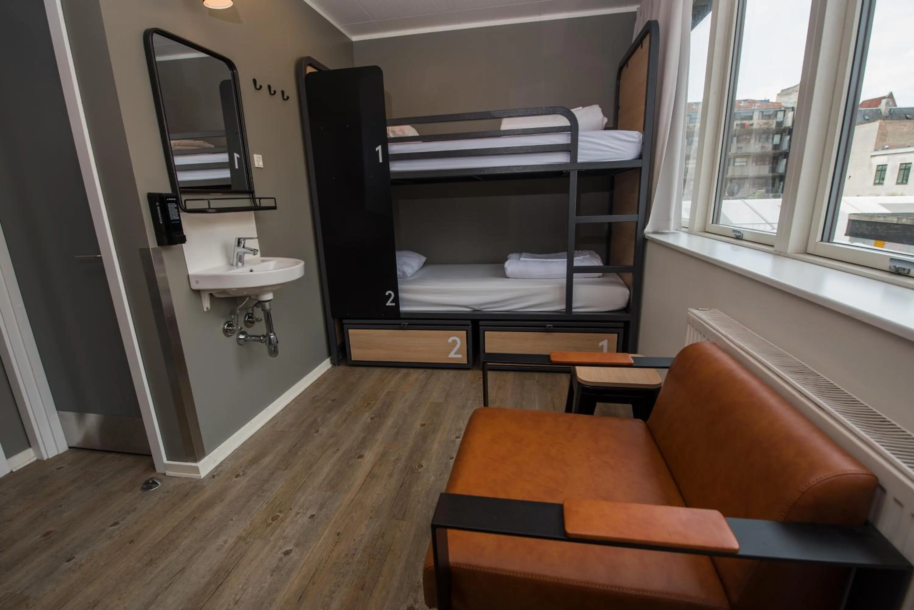 Private 4-Bed Room in Generator Copenhagen