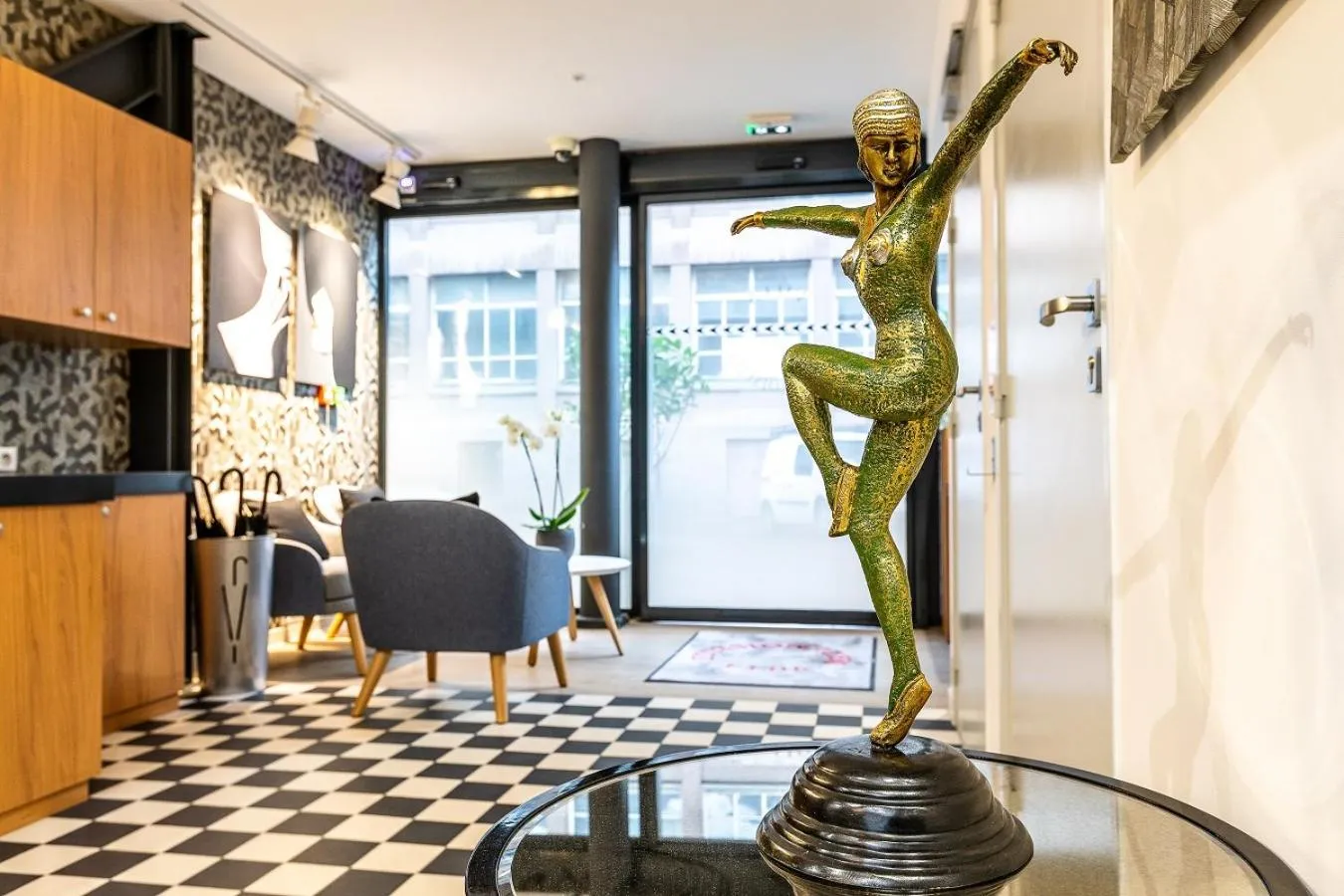 Lobby or reception in Hôtel Villa Eiffel Mademoiselle