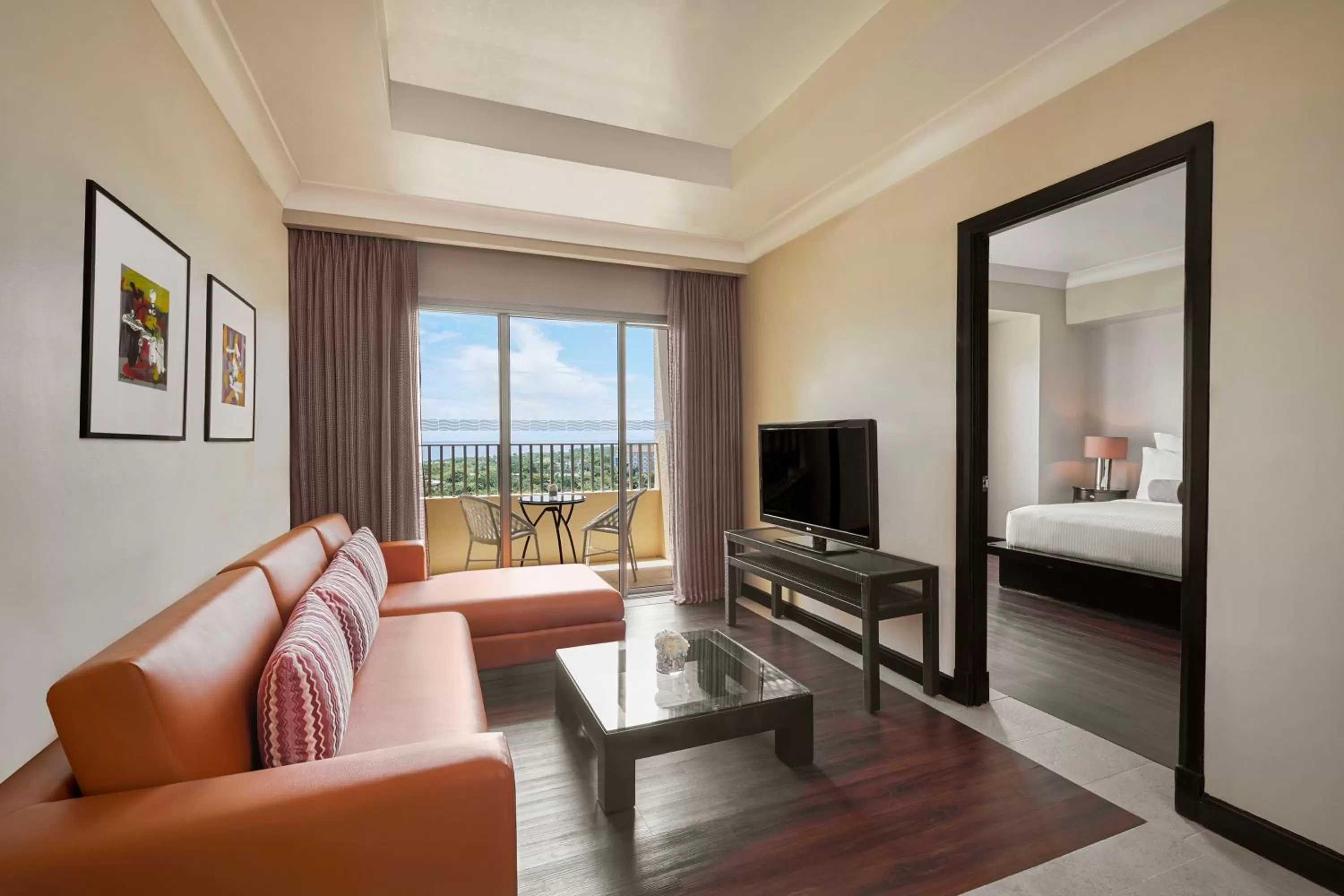 TV and multimedia, Bed in Mövenpick Hotel Mactan Island Cebu