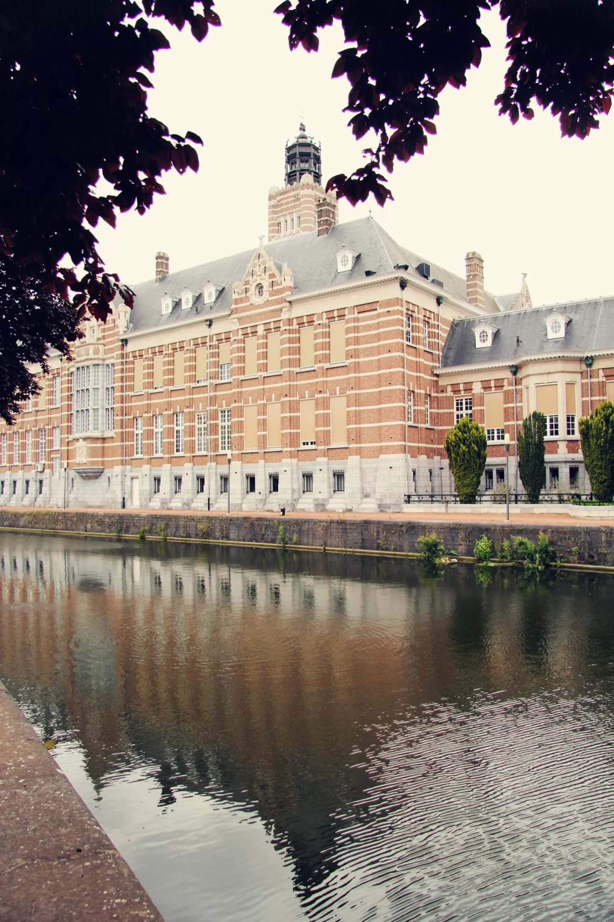 Nearby landmark in Dendernachten