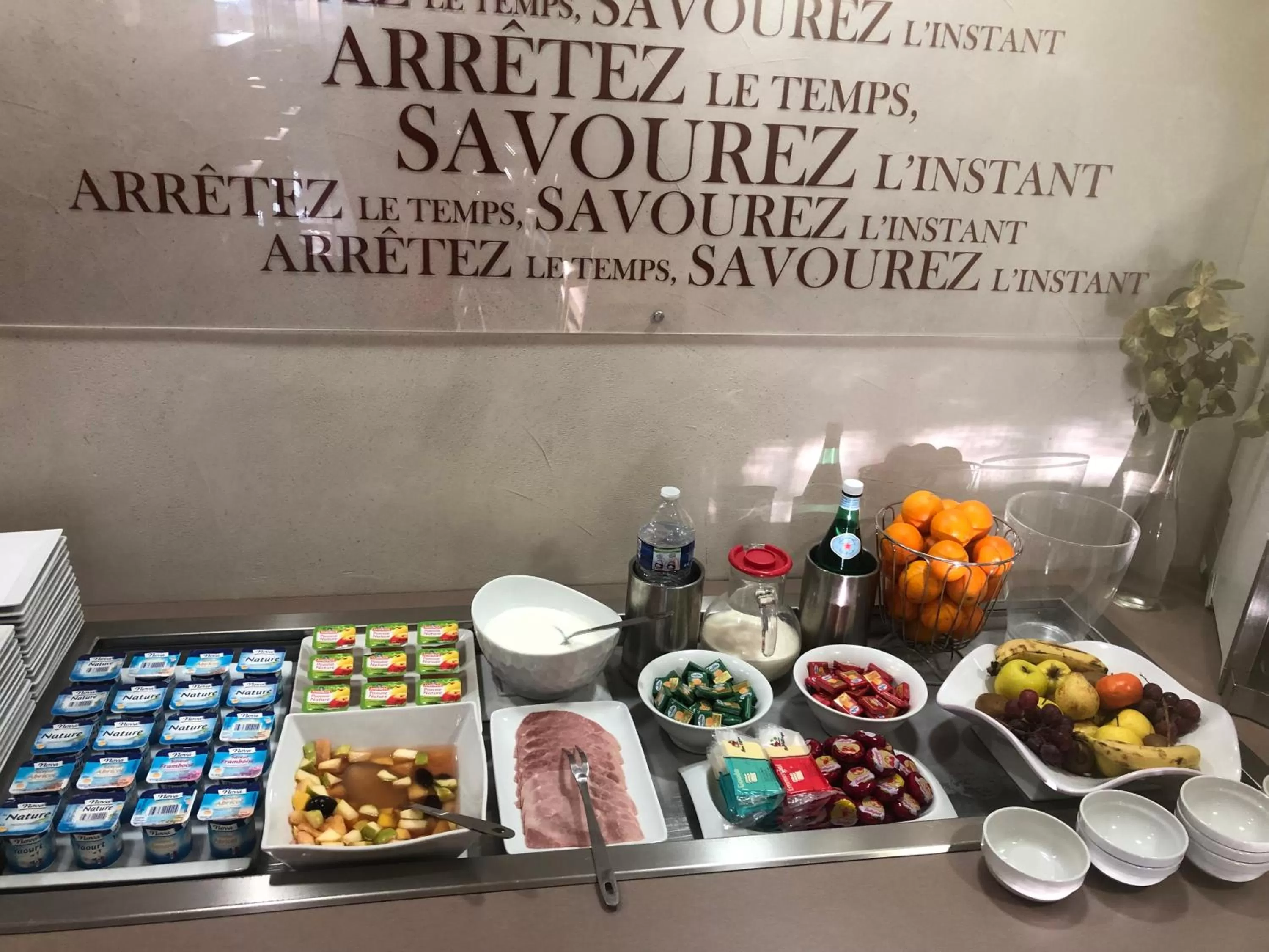 Food and drinks in Kyriad Montpellier Nord Parc Euromédecine