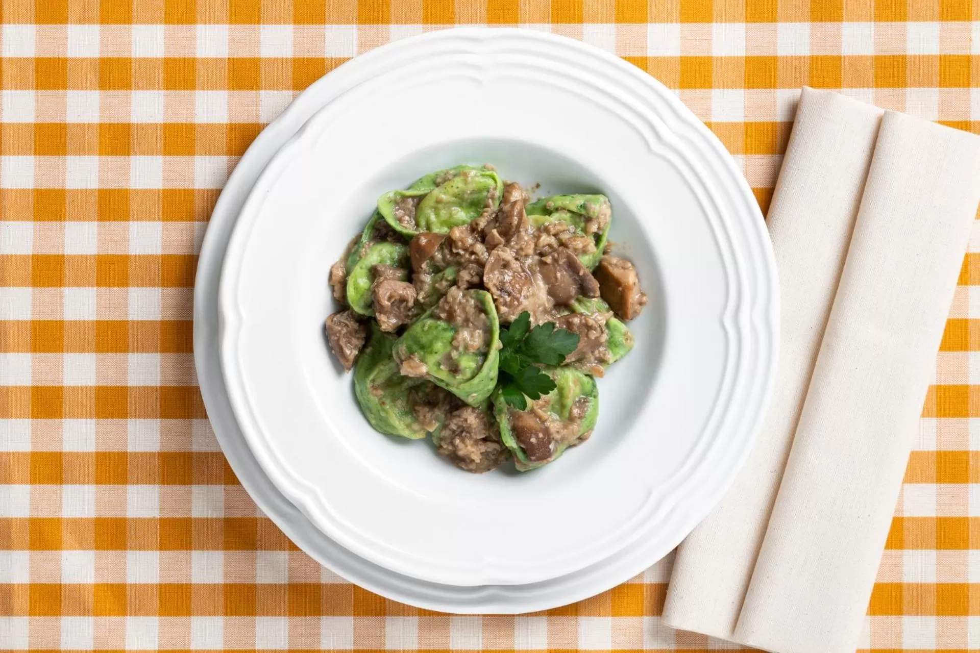 Food and drinks in Hotel Mirandola