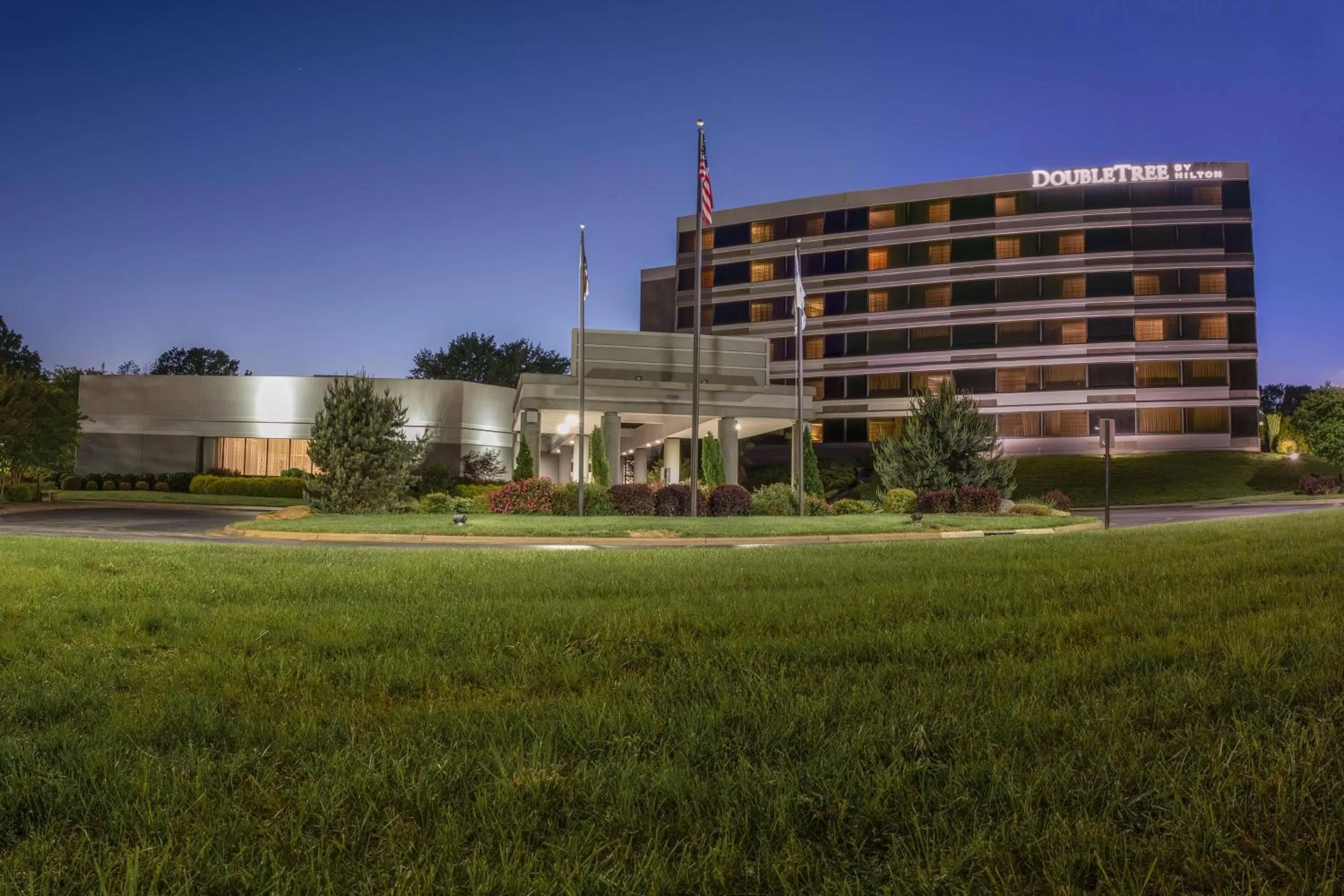 Property building in DoubleTree by Hilton Winston Salem - University, NC