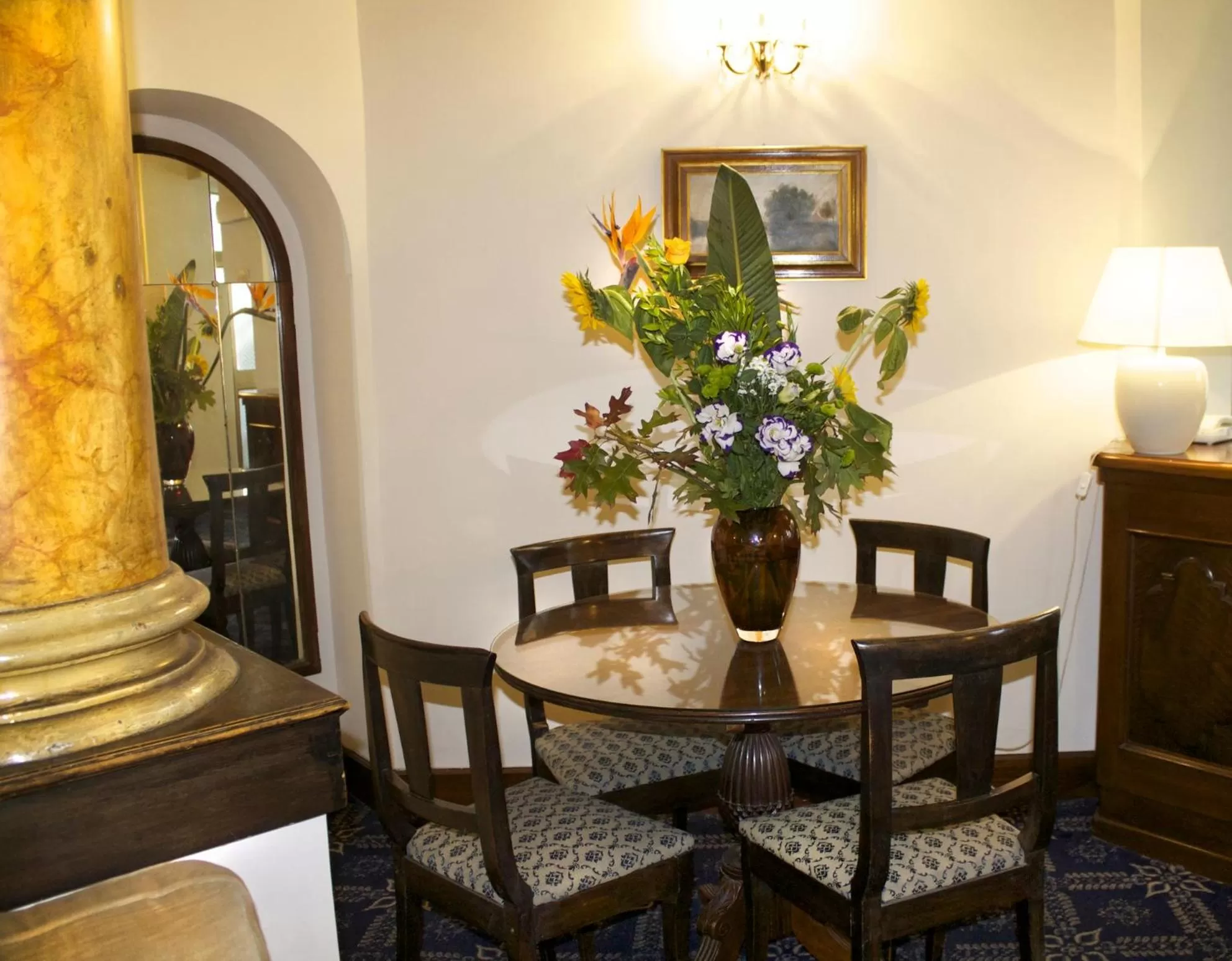 Lounge or bar in Hotel Villa Delle Rose
