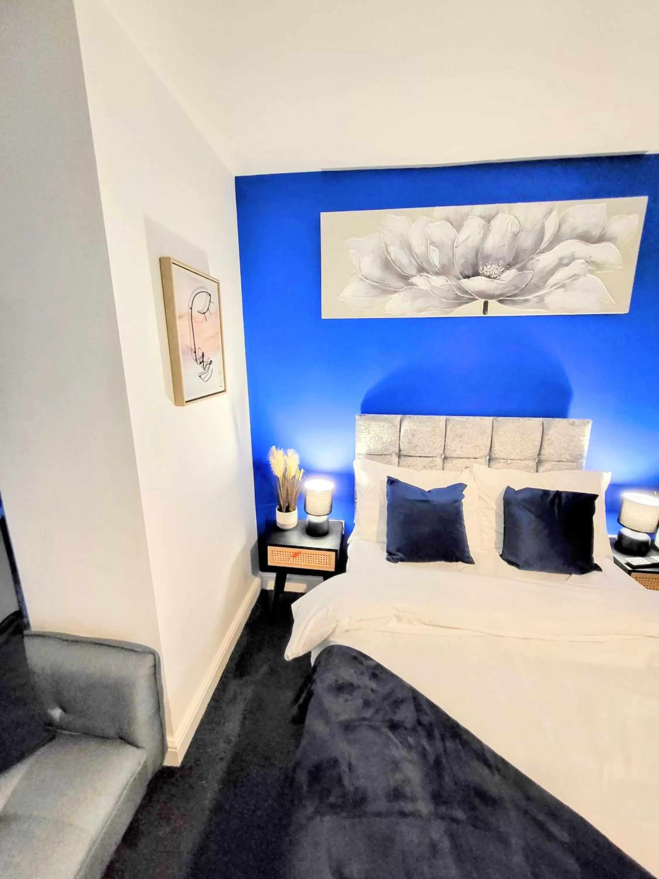 Bed in Burford Road - Stay. Sleep. Rest.