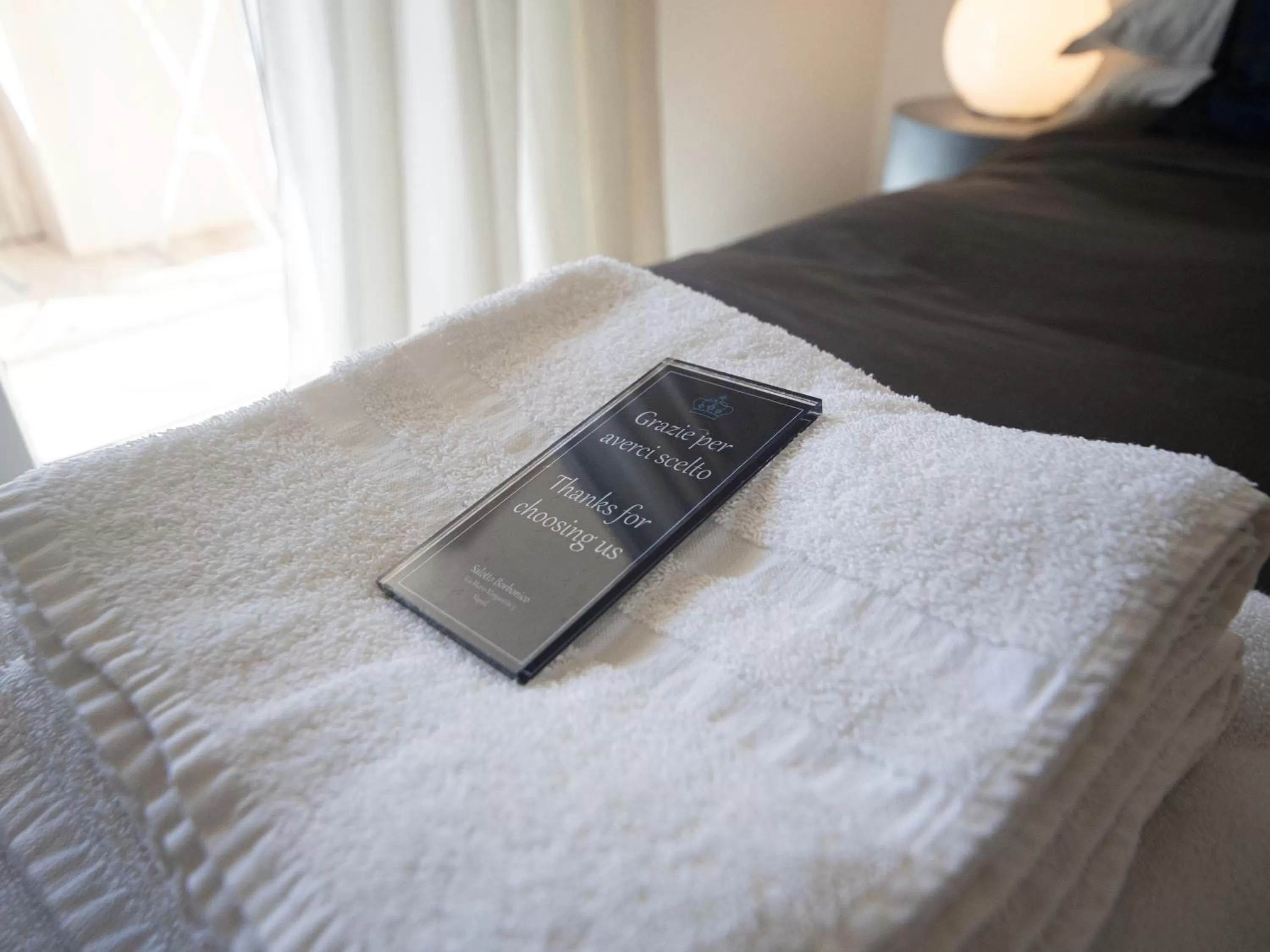 Decorative detail, Bed in Salotto Borbonico