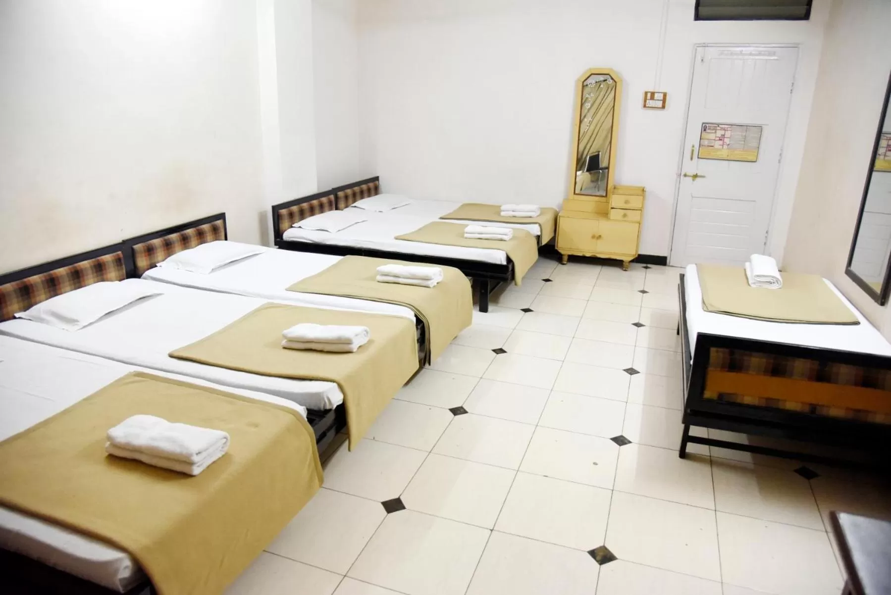 Bedroom in Hotel Sai Yatri