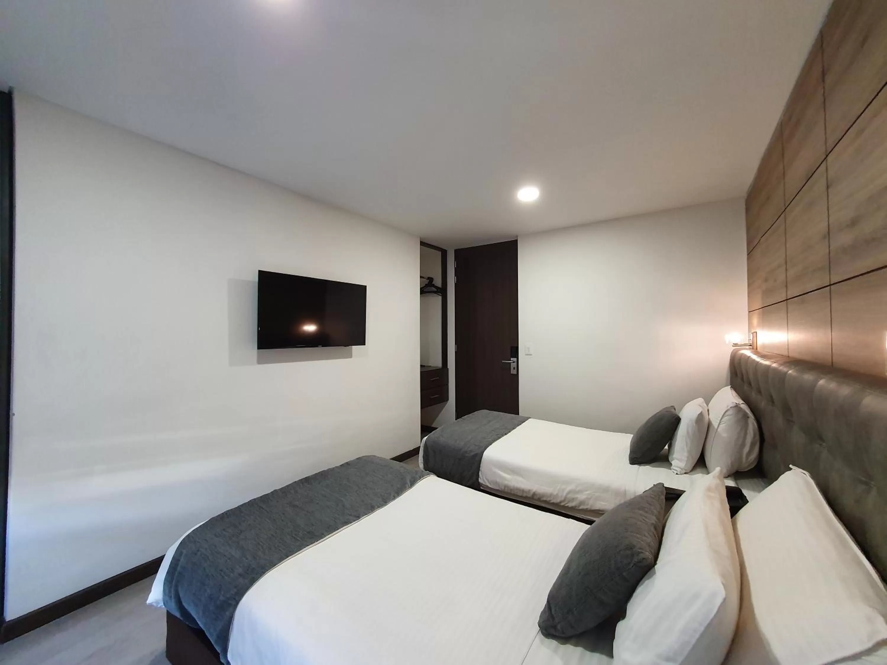 Photo of the whole room, Bed in BOG URBAN HOTEl