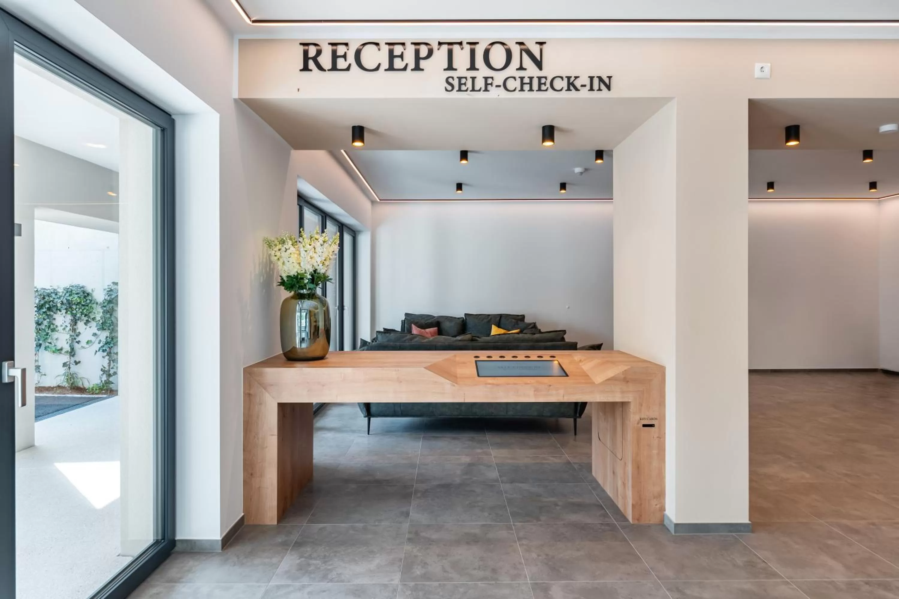 Lobby or reception in Das Lenz by Inncomer