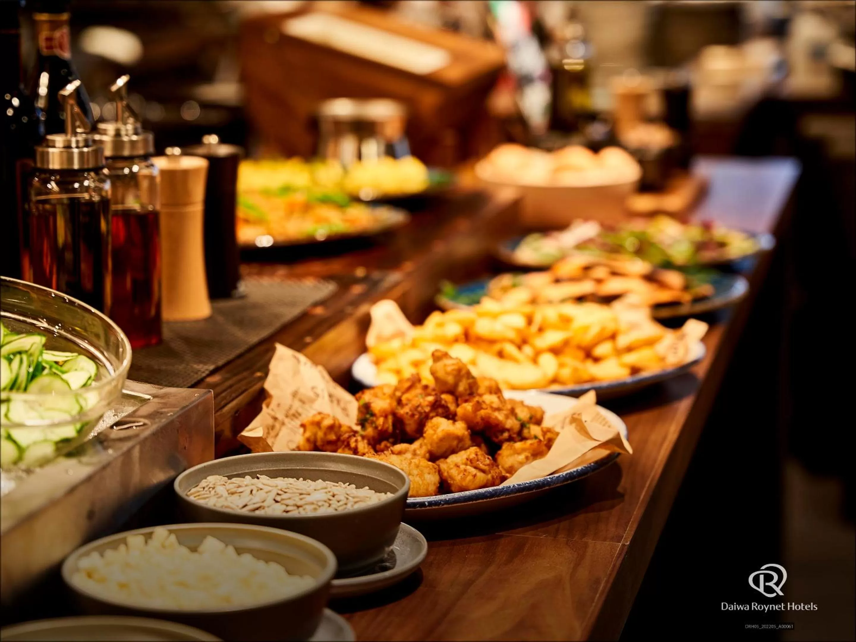 Food and drinks in Daiwa Roynet Hotel KOBE-SANNOMIYA PREMIER