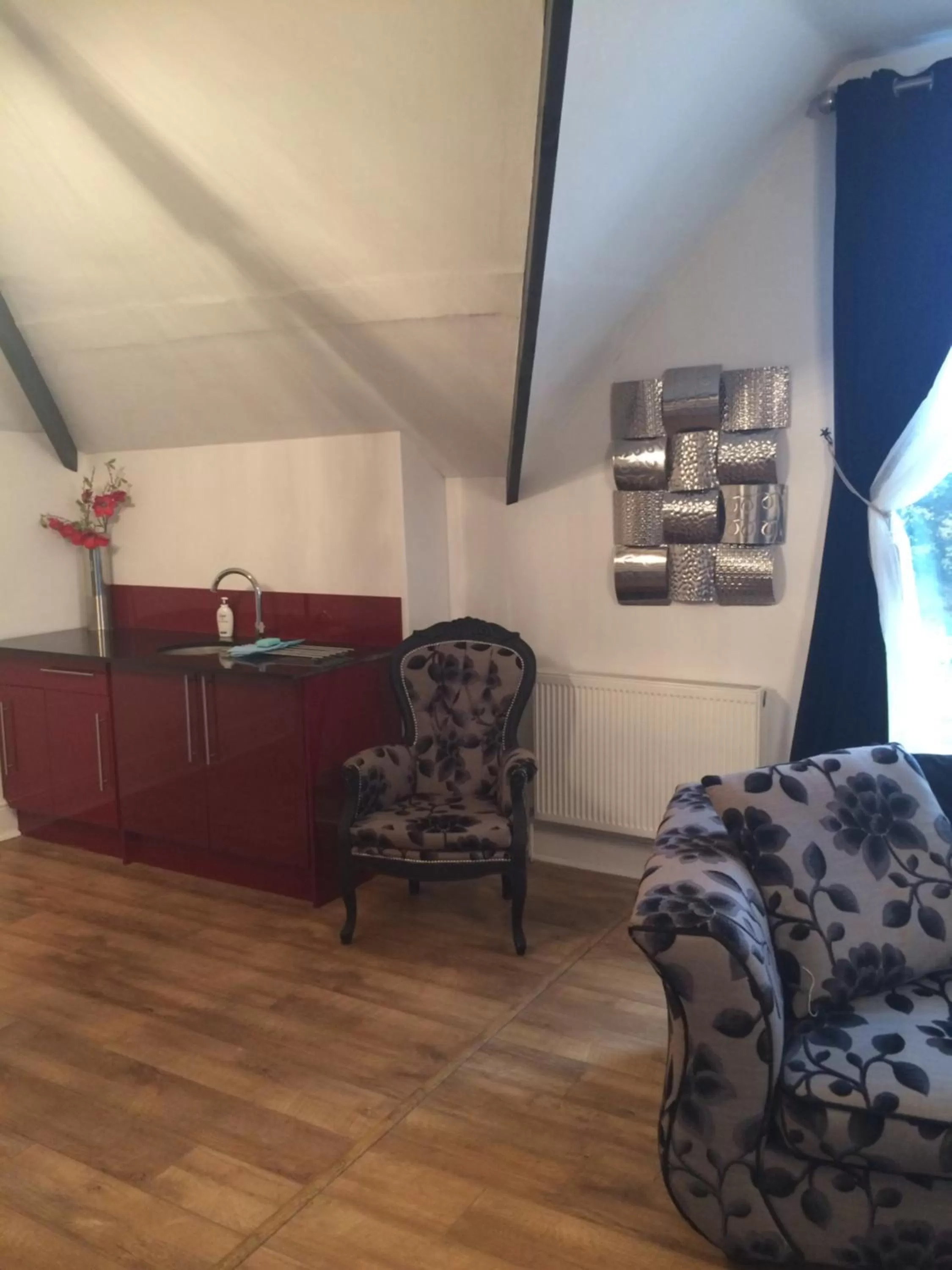 Decorative detail in The Whittington and Cat