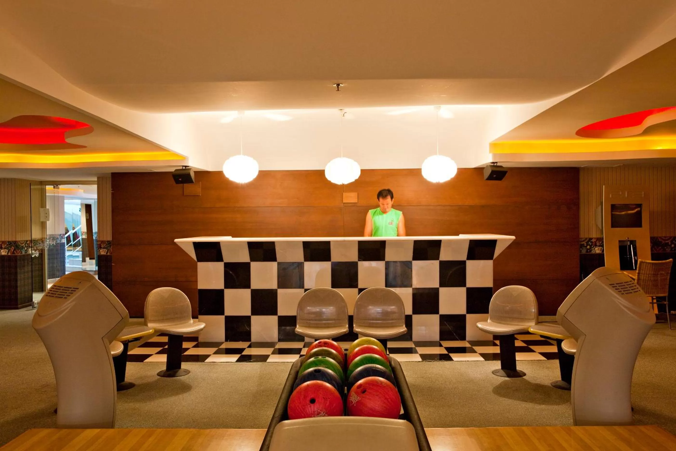 Bowling in Cornelia De Luxe Resort