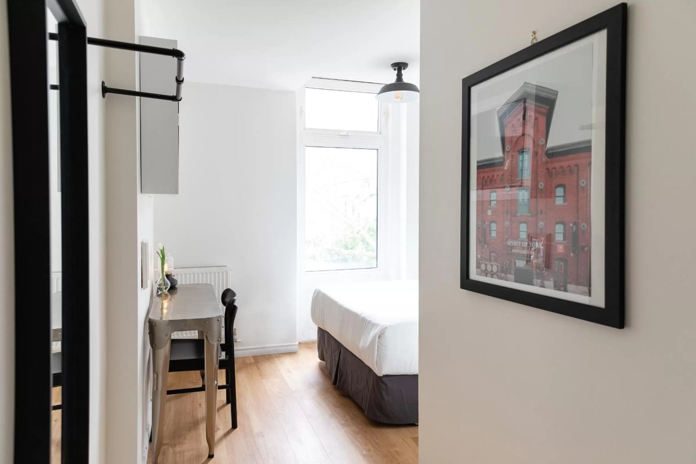 Bathroom in Pembroke Inn