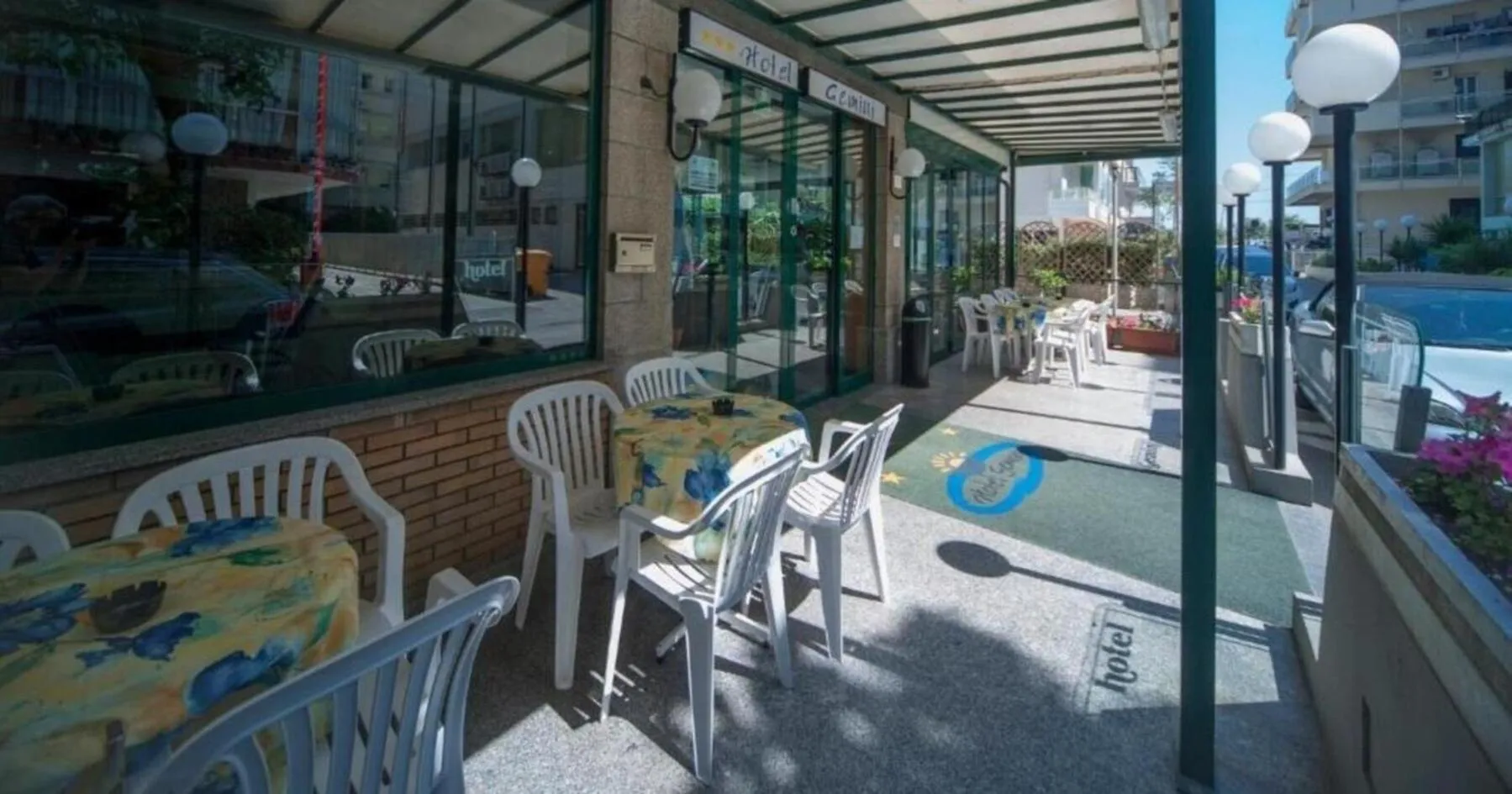Patio in Hotel Gemini