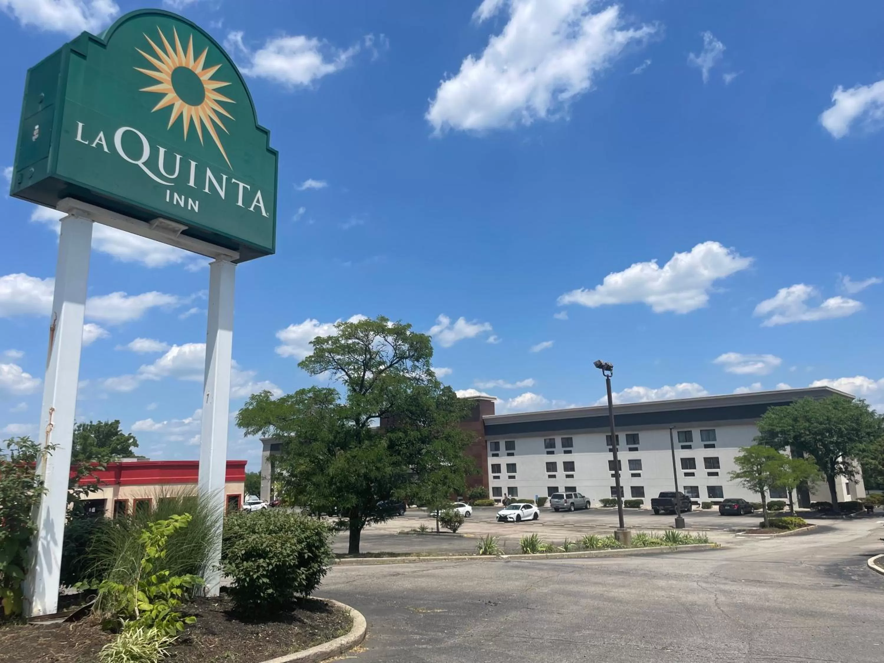 La Quinta Inn and Suites by Wyndham Cincinnati North
