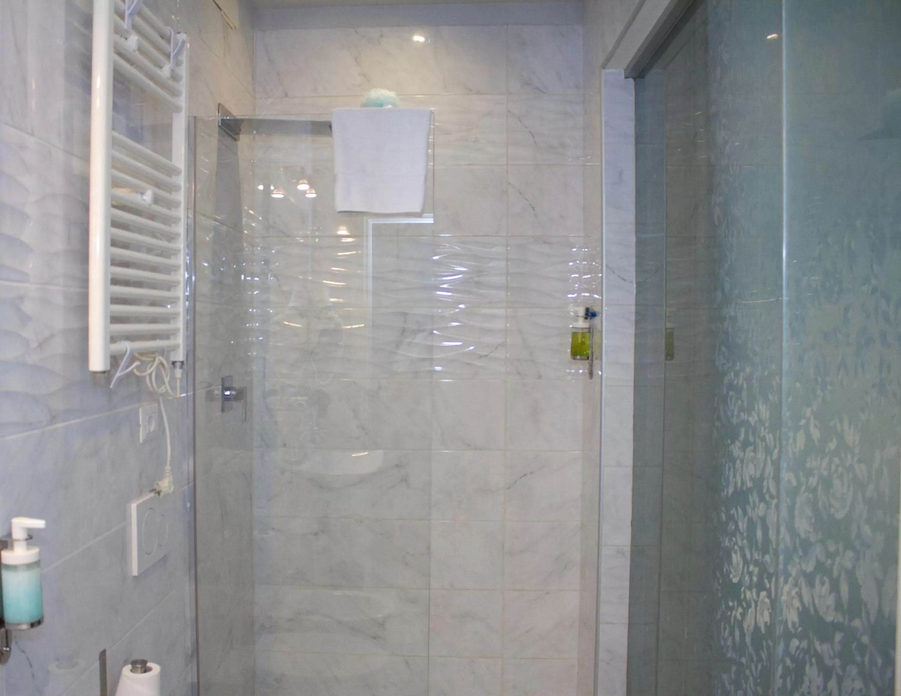 Bathroom in IL MERCATO CENTRALE B and B