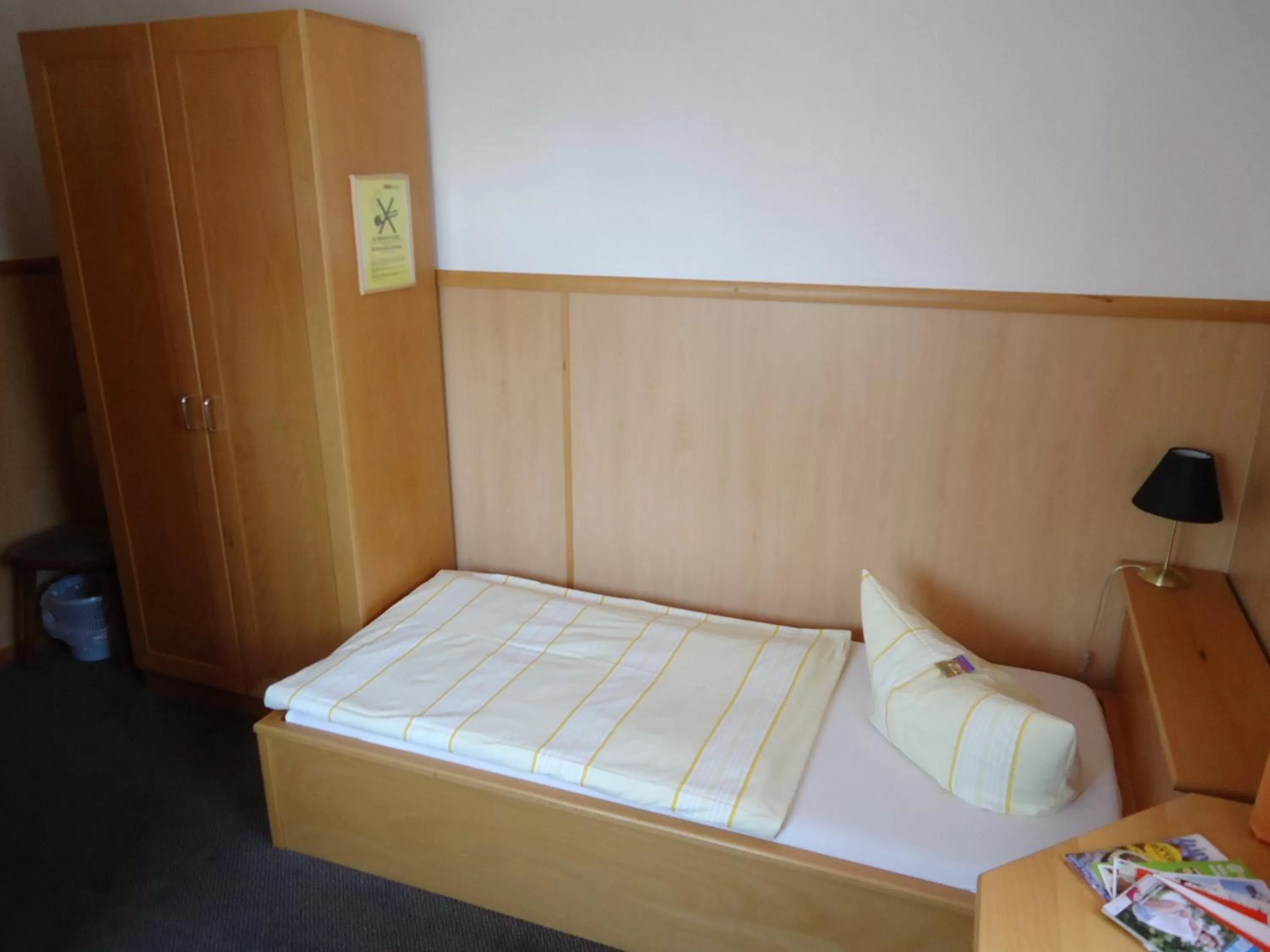 Bed in Cityhotel Magdeburg