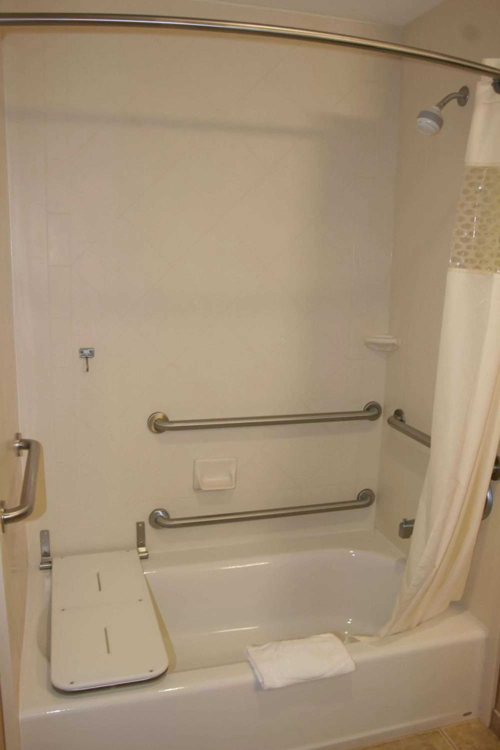 Bathroom in Hampton Inn & Suites Folsom