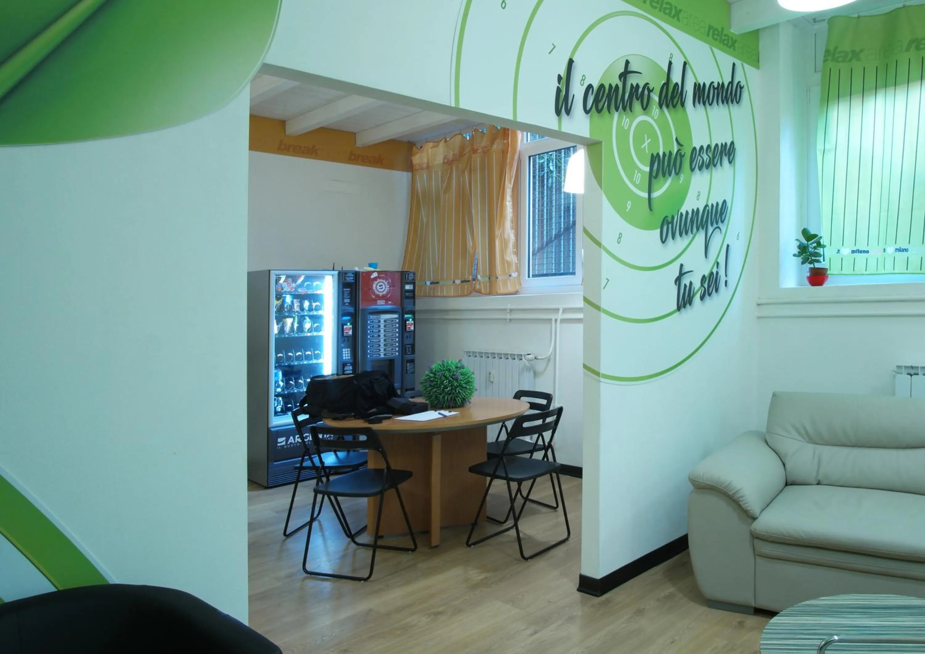 TV and multimedia in Milano Ostello