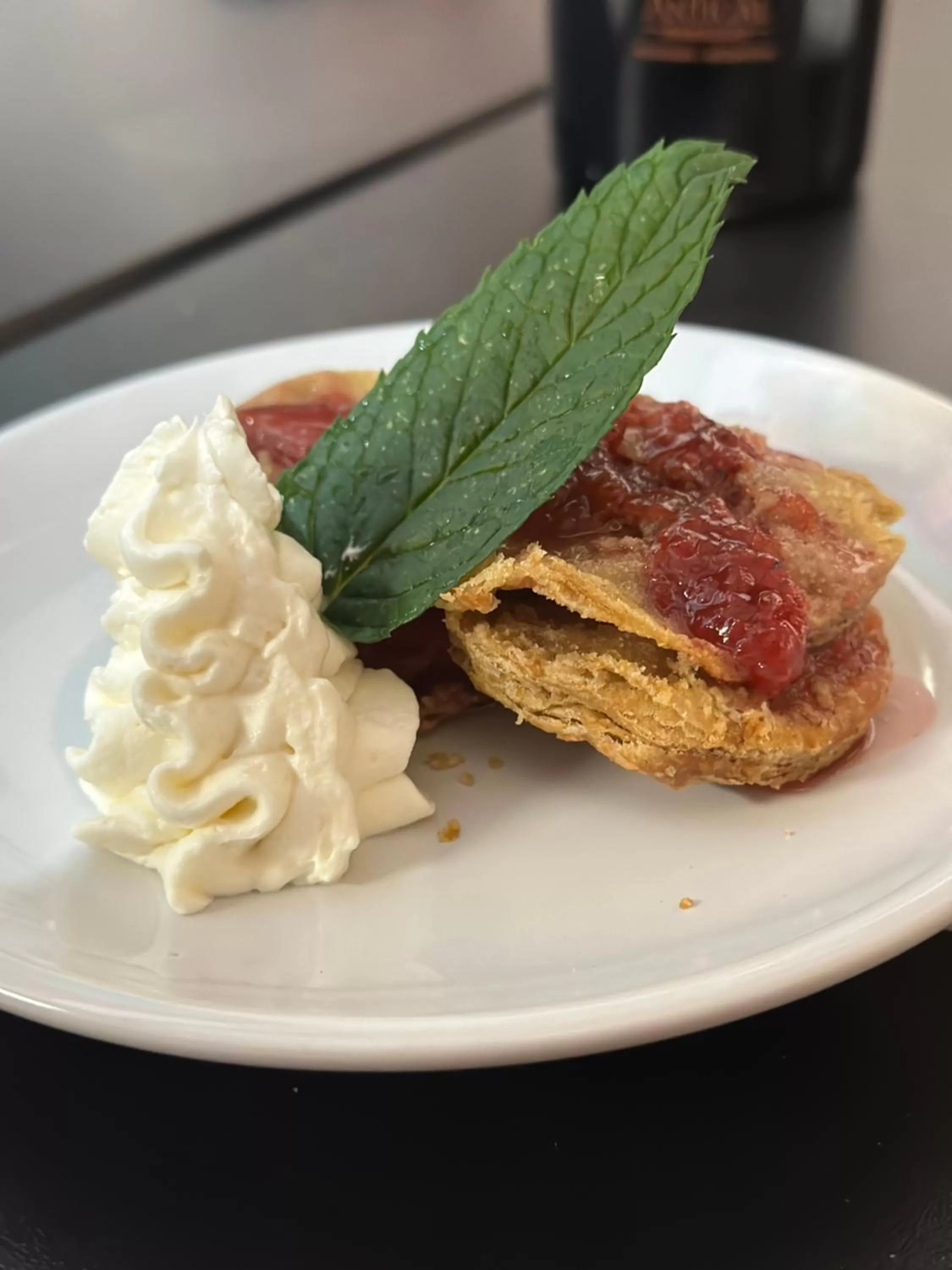 Restaurant/places to eat in Inn at the Art Center