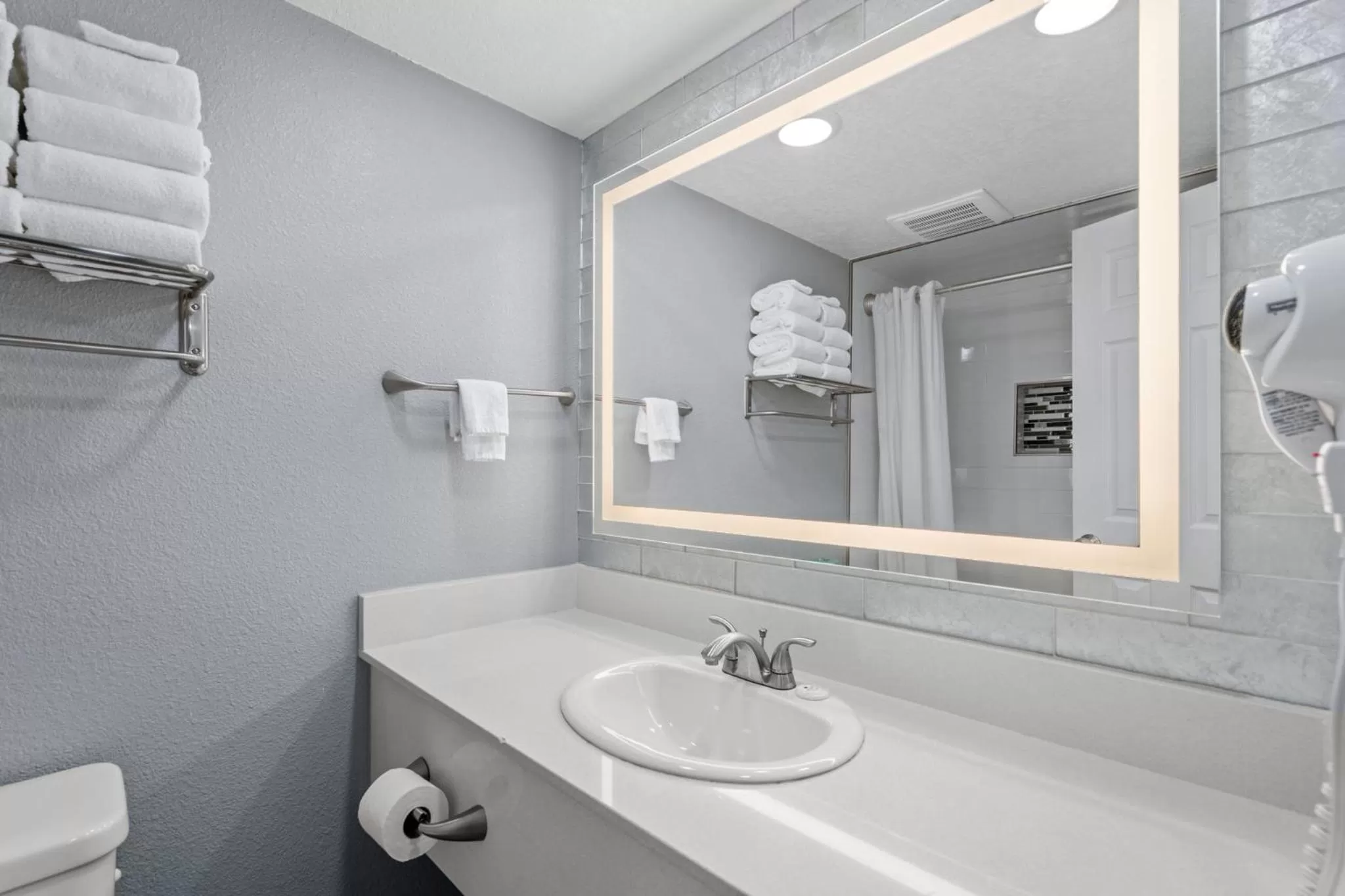 Shower in Celebration Suites