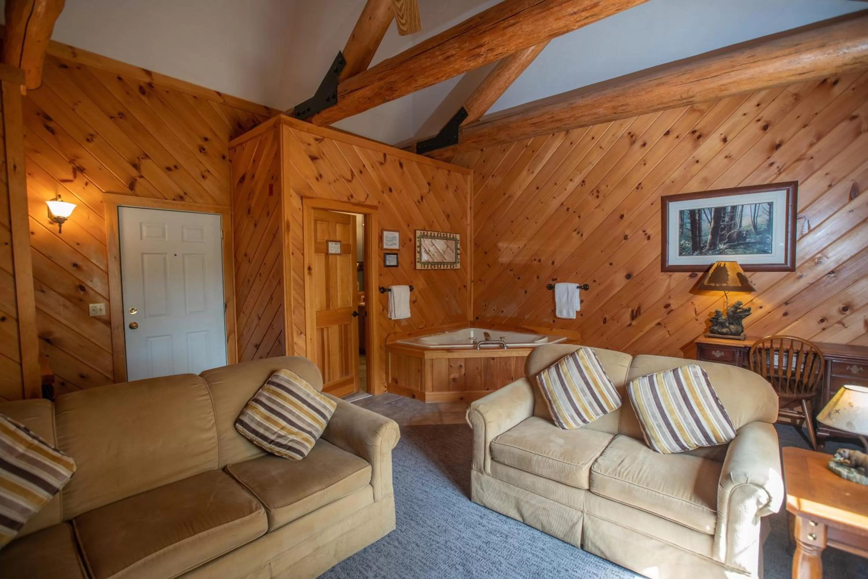 New England Inn & Lodge